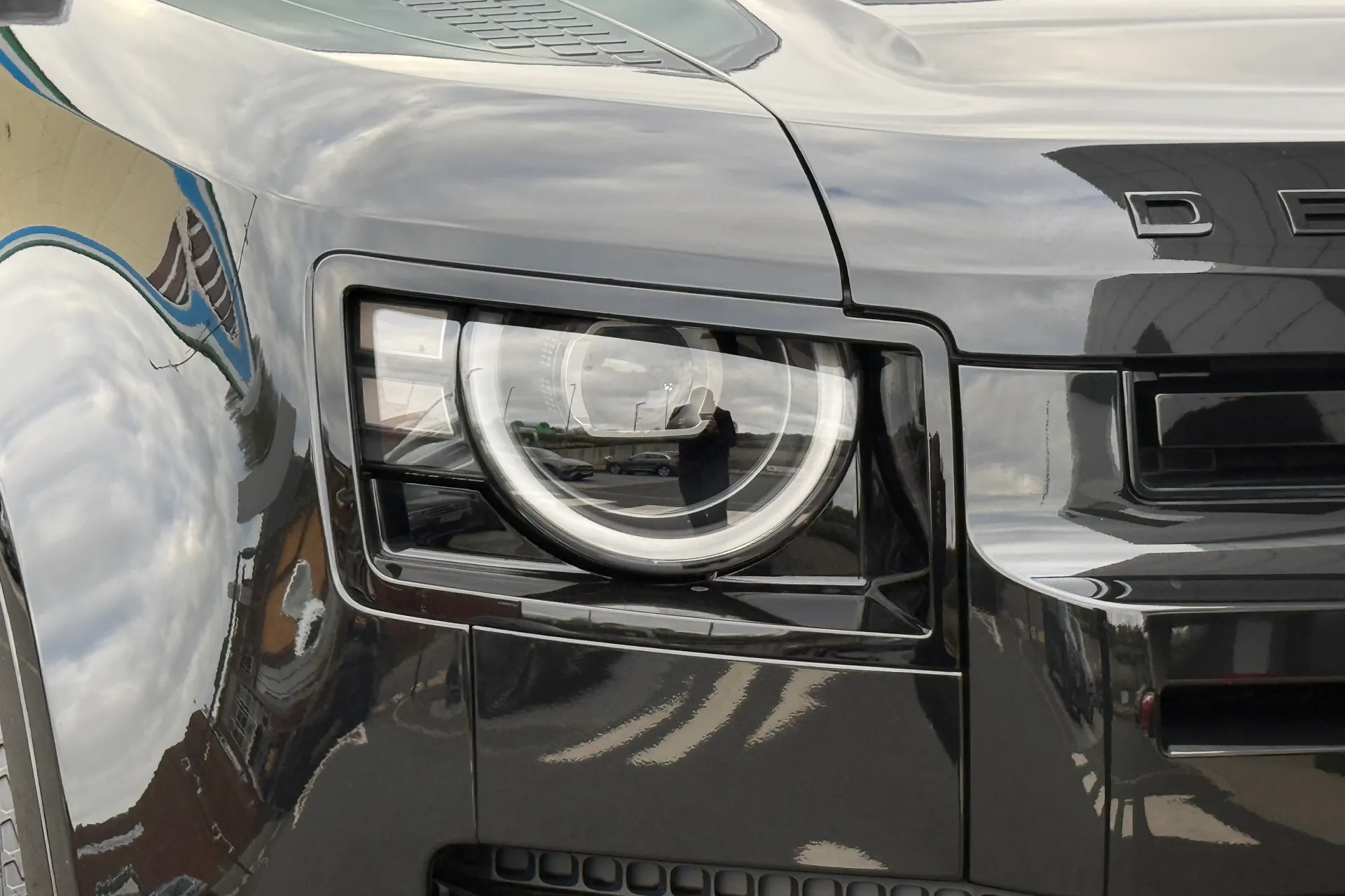 LAND ROVER Defender 110 thumbnail image number 22