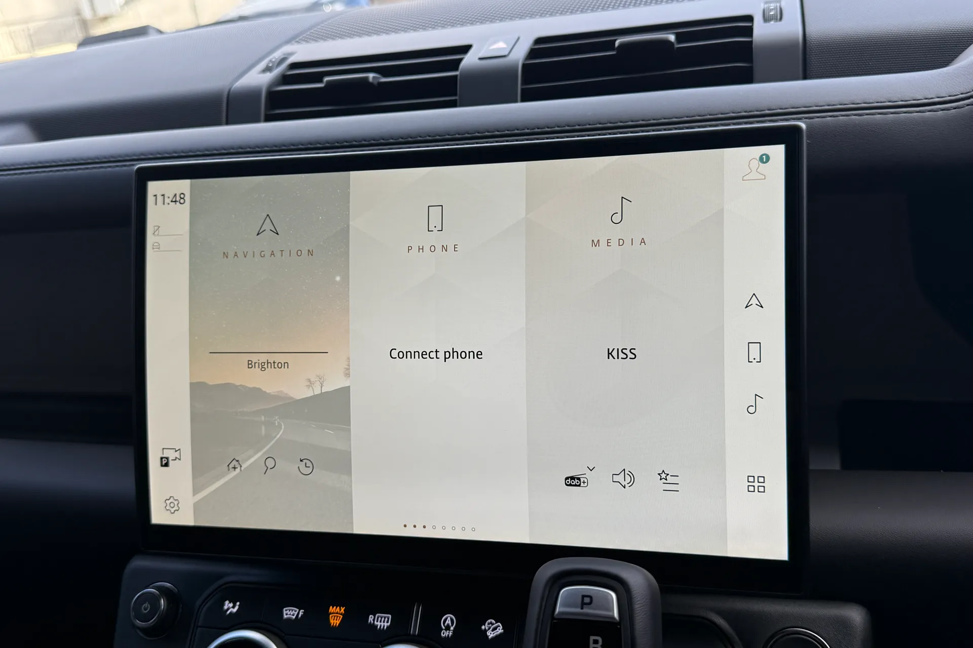 LAND ROVER Defender 90 thumbnail image number 64