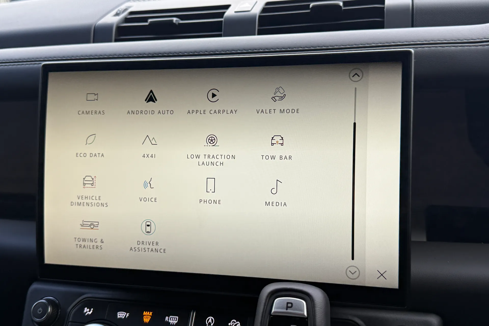 LAND ROVER Defender 90 thumbnail image number 68