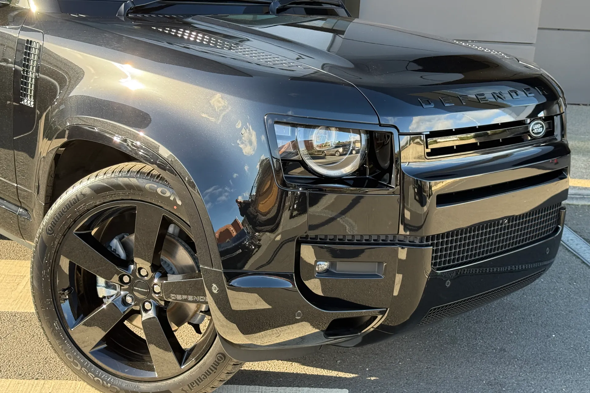 LAND ROVER Defender 90 thumbnail image number 20