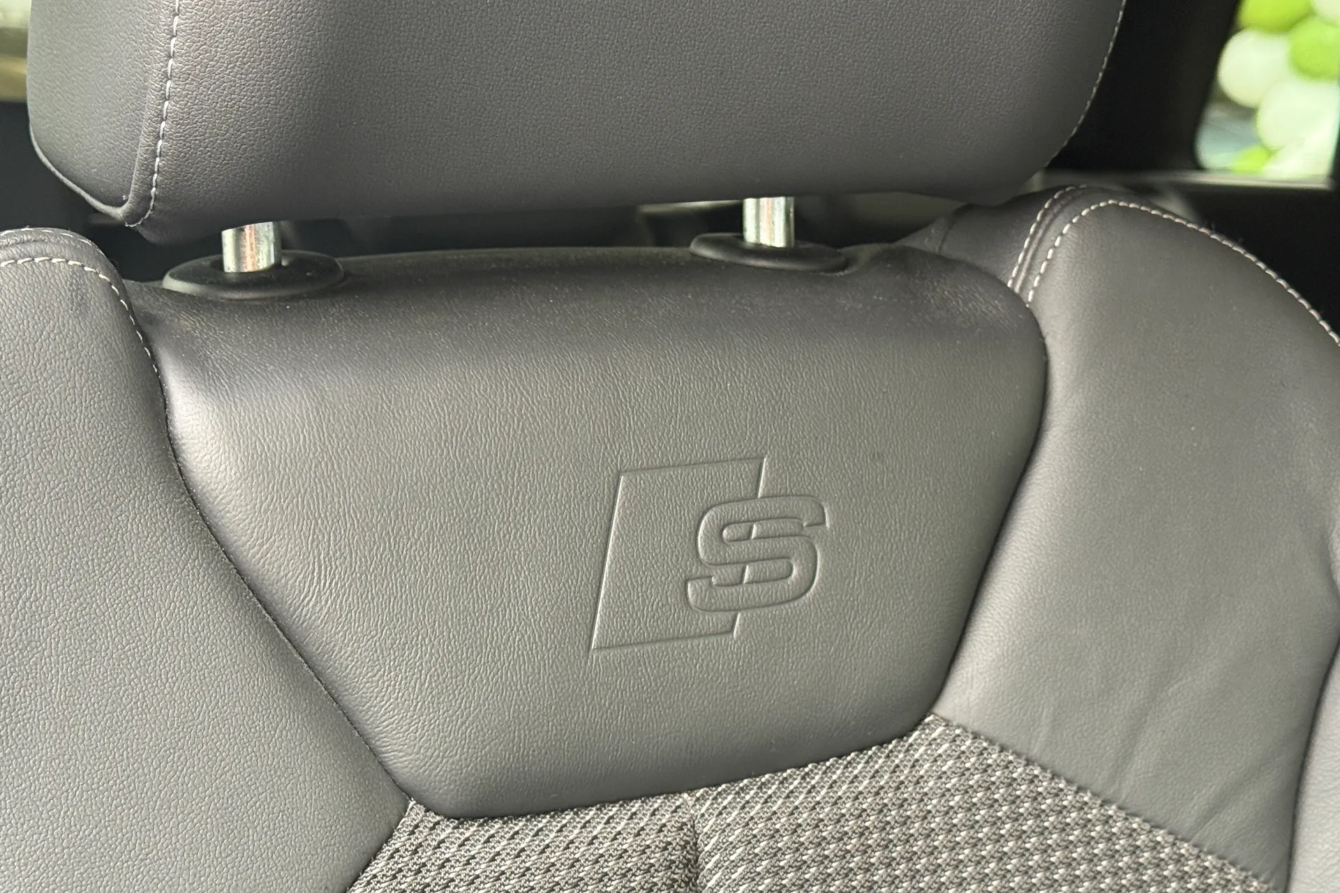 Audi Q3 thumbnail image number 44