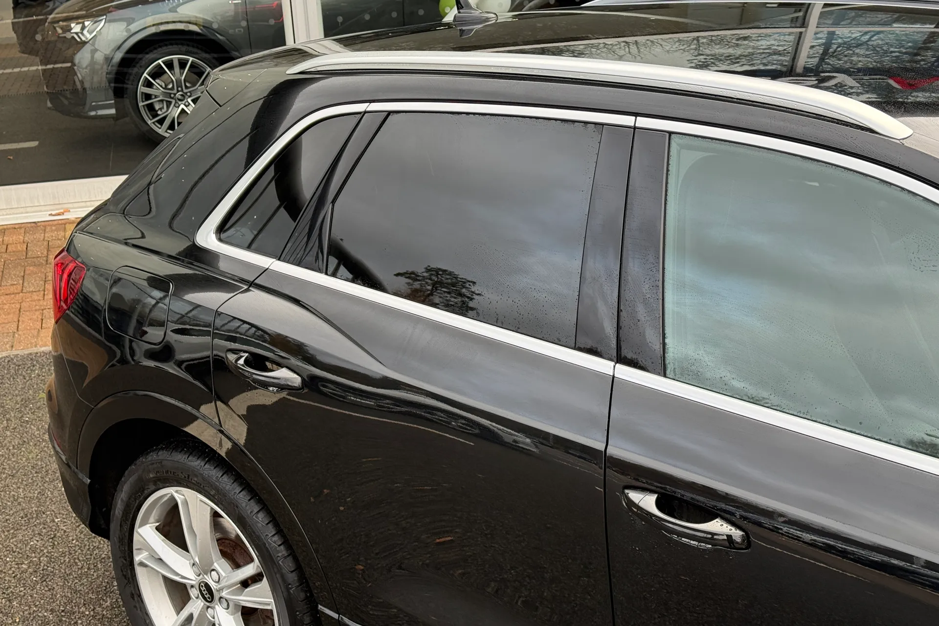 Audi Q3 thumbnail image number 46