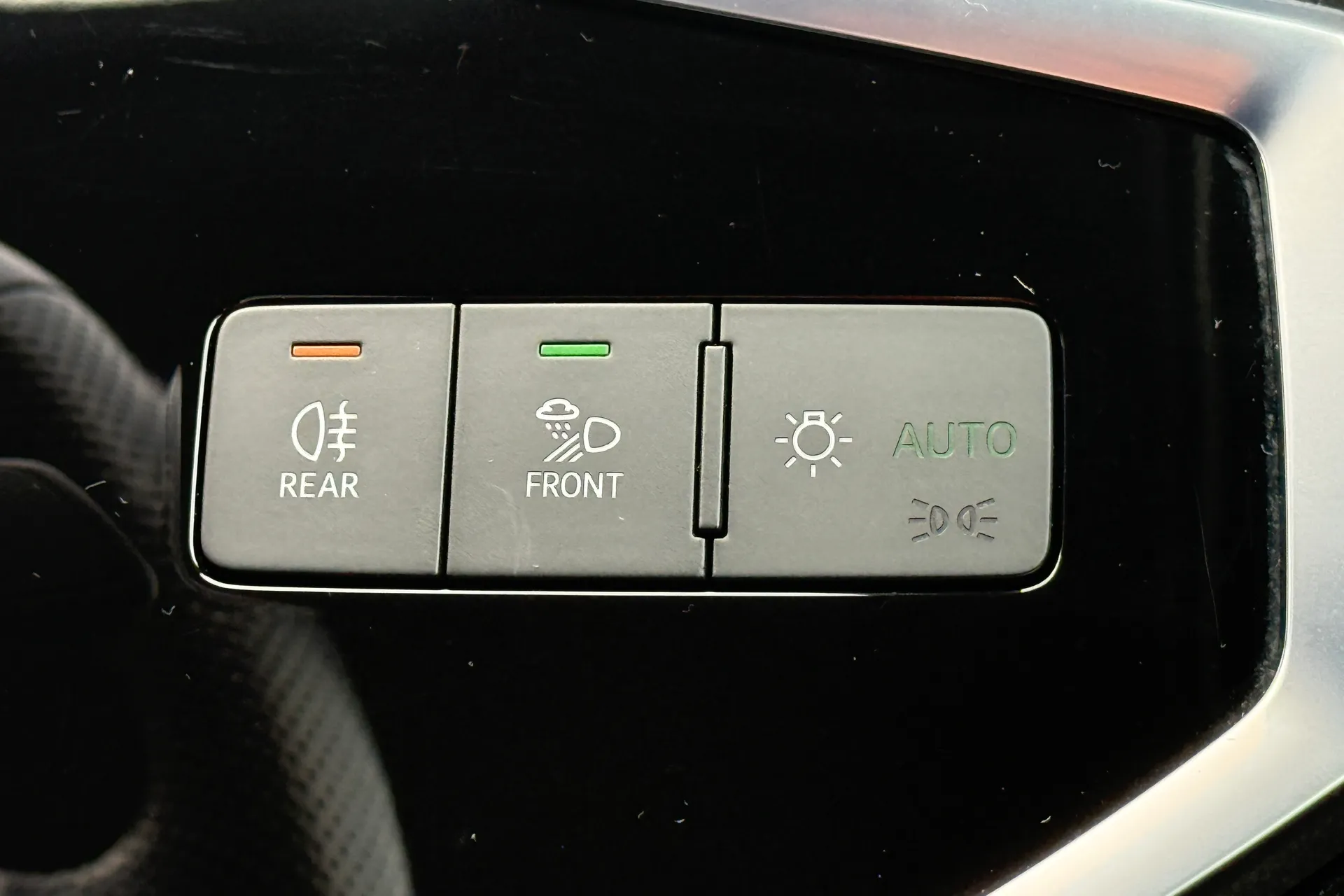 Audi Q3 thumbnail image number 61