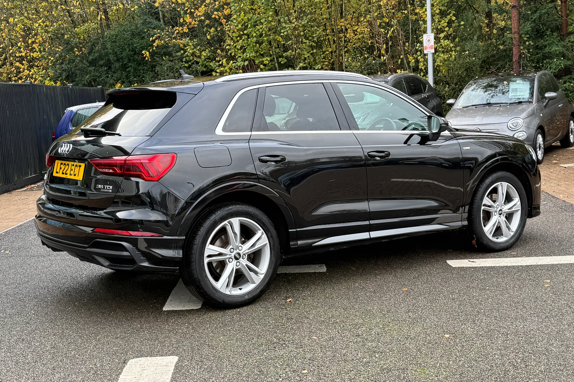 Audi Q3 thumbnail image number 7