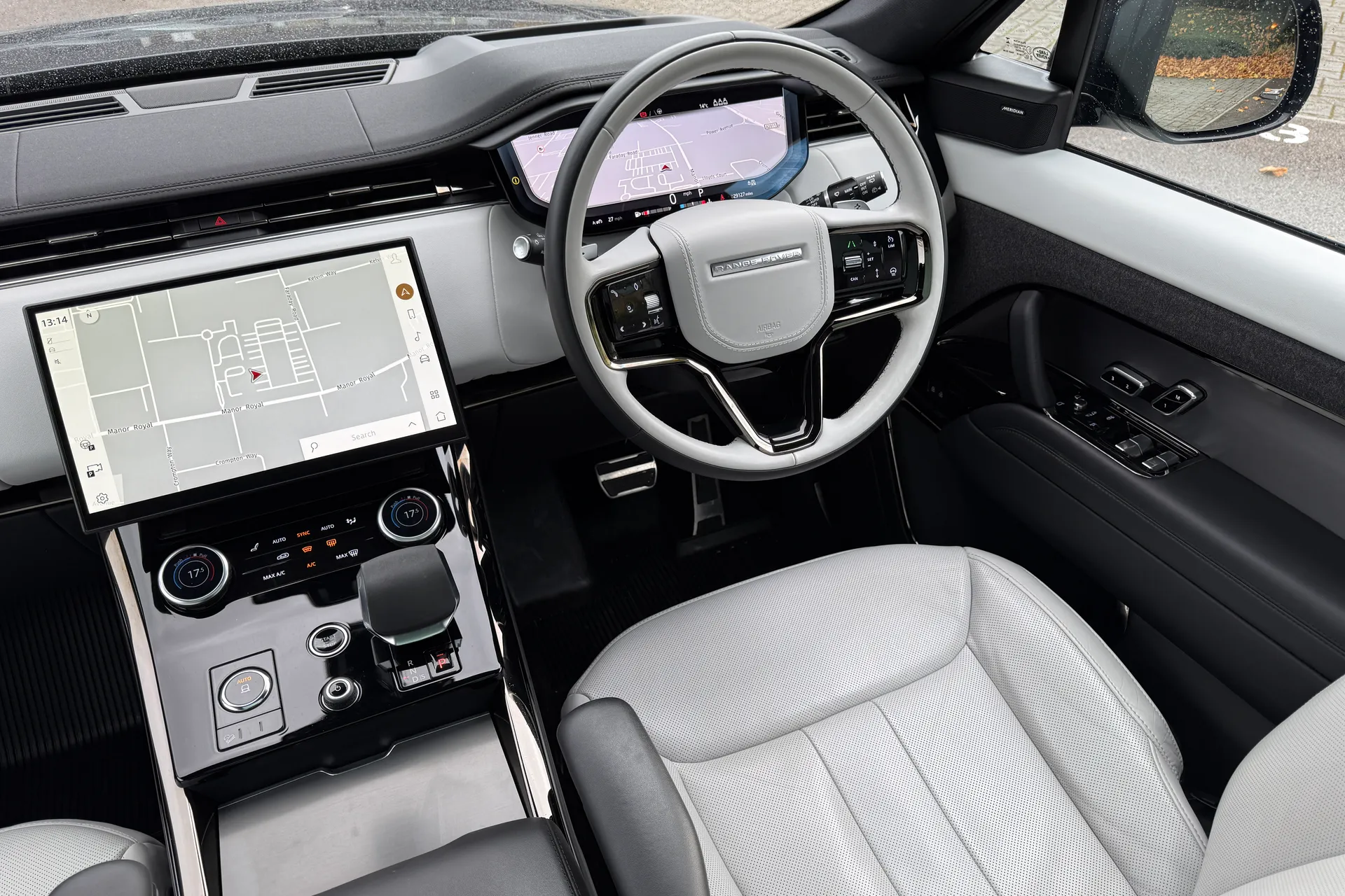 LAND ROVER RANGE ROVER SPORT thumbnail image number 35