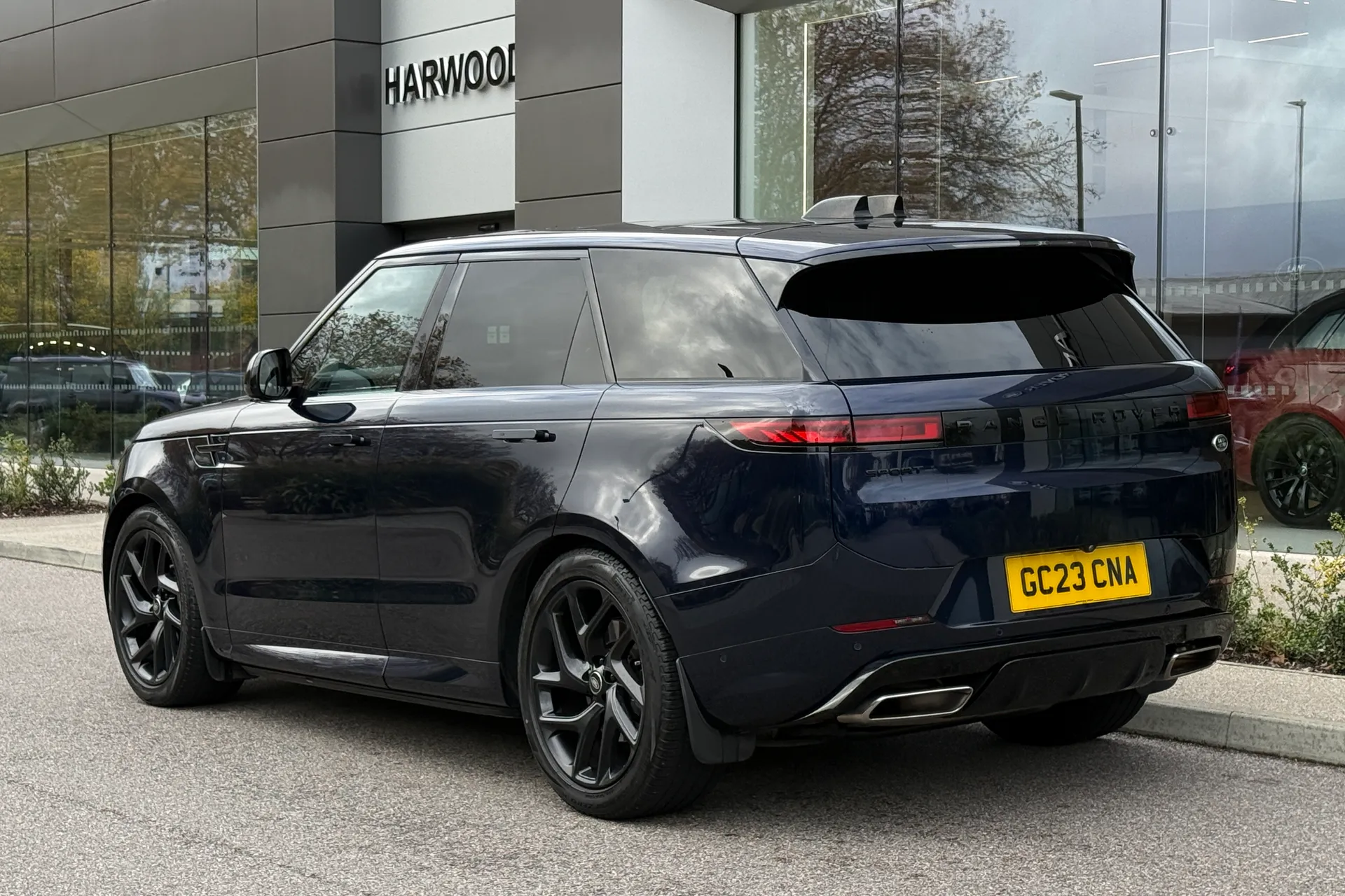 LAND ROVER RANGE ROVER SPORT thumbnail image number 21