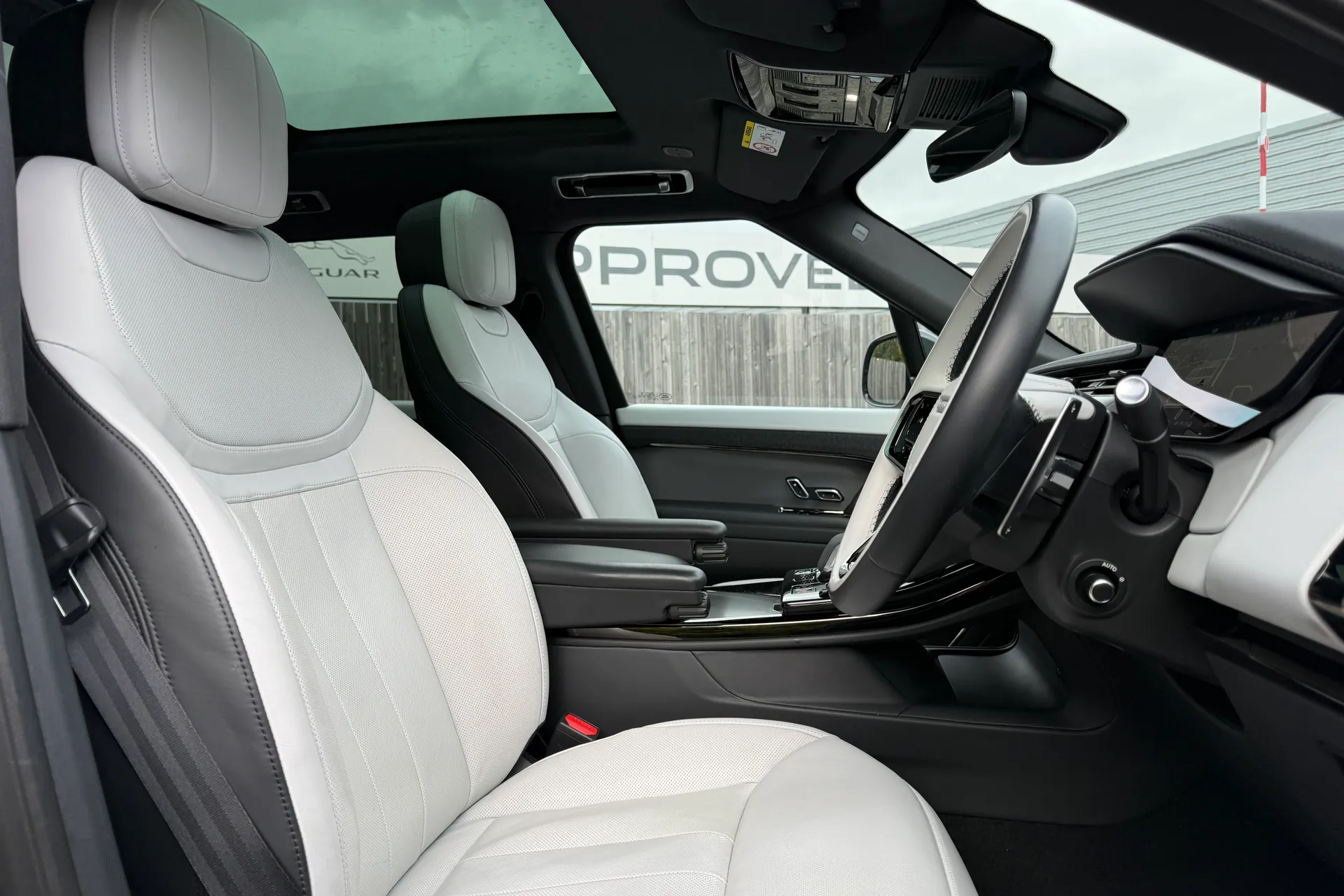 LAND ROVER RANGE ROVER SPORT thumbnail image number 55