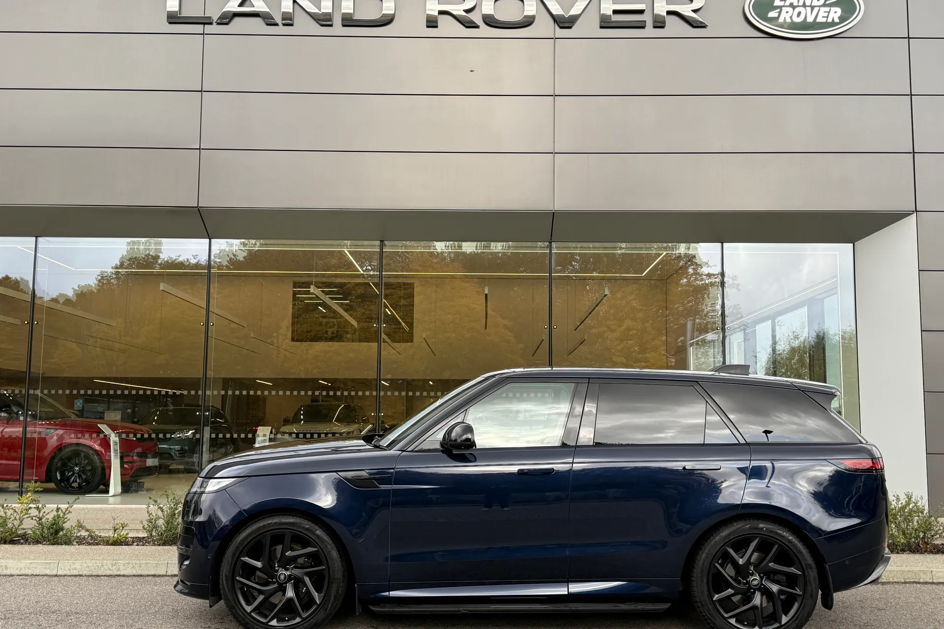 LAND ROVER RANGE ROVER SPORT thumbnail image number 14