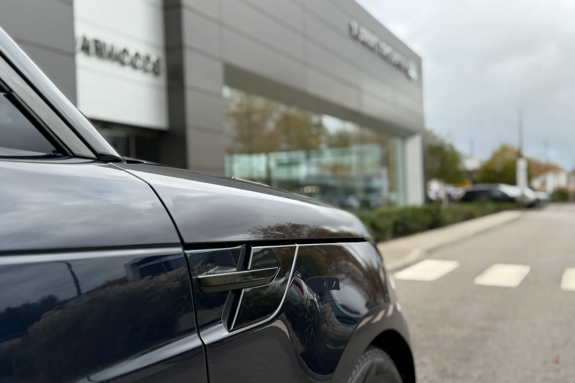 LAND ROVER RANGE ROVER SPORT thumbnail image number 18