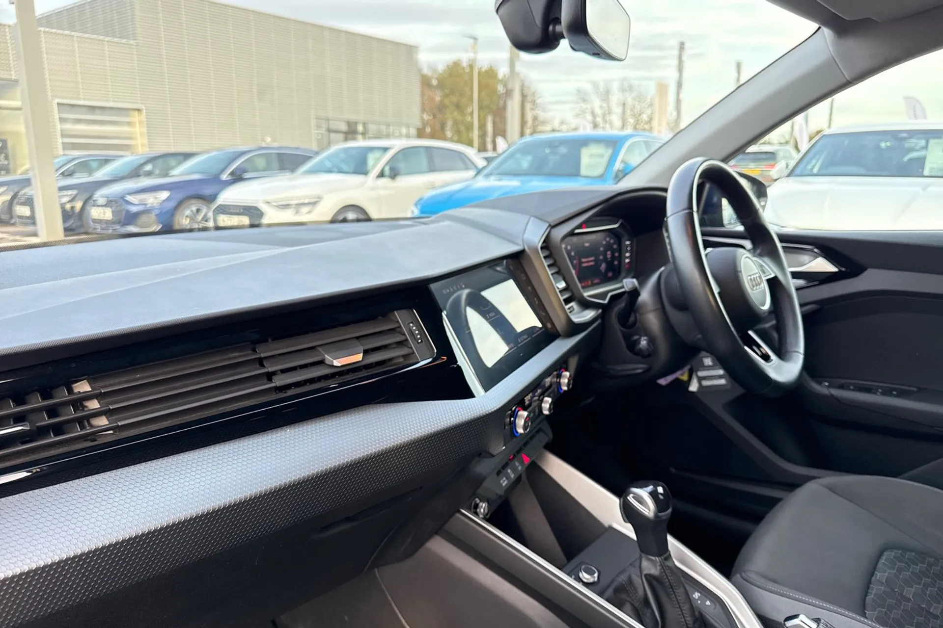 Audi A1 thumbnail image number 27