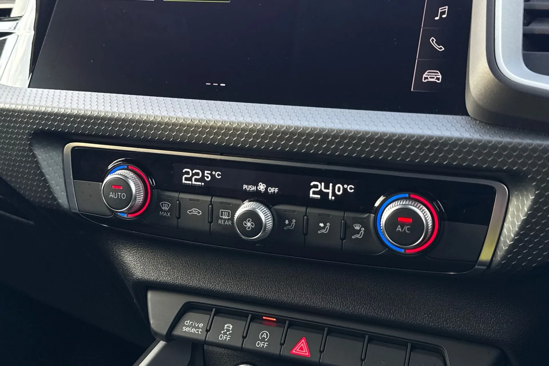 Audi A1 thumbnail image number 22