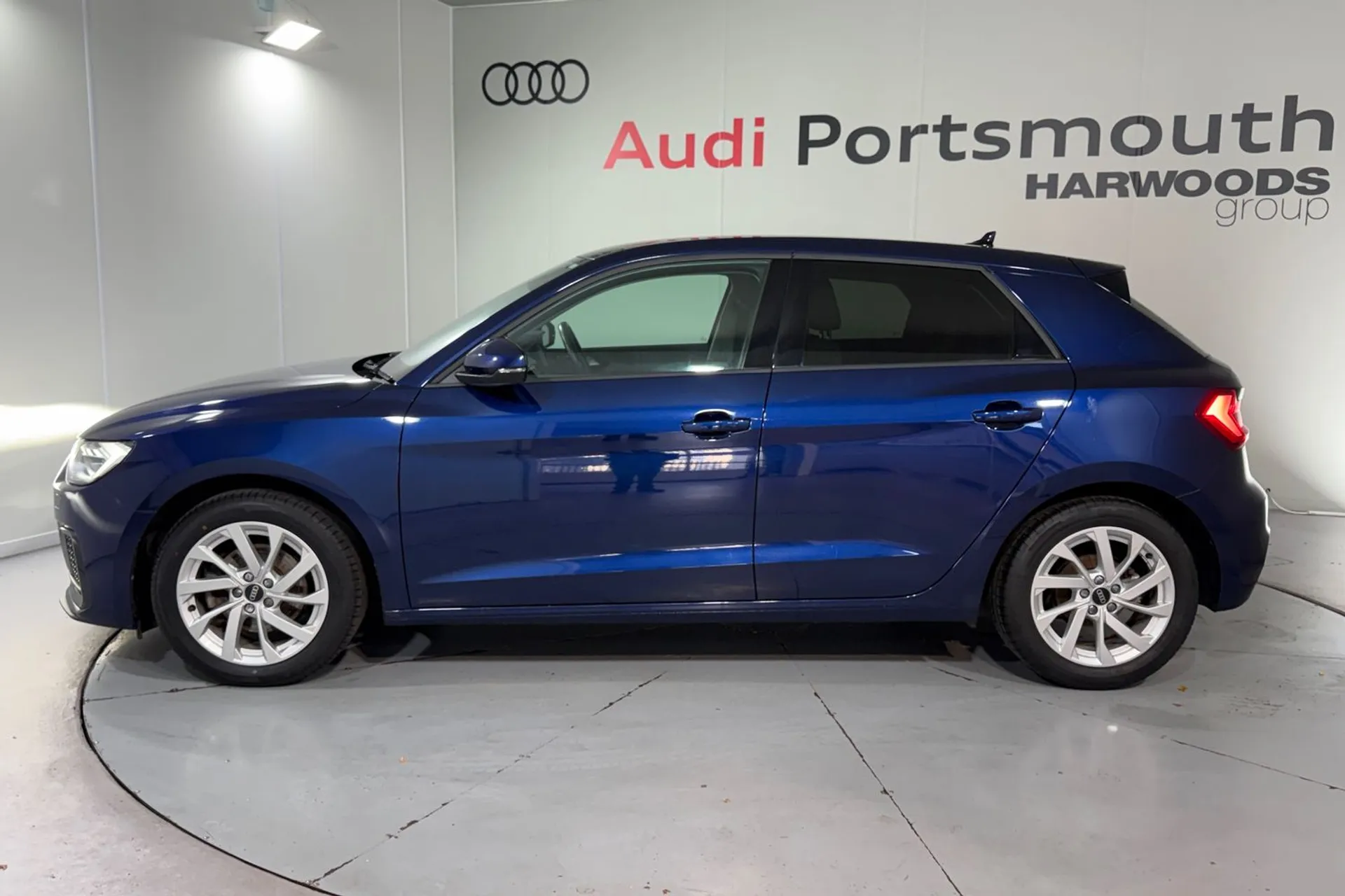 Audi A1 thumbnail image number 9