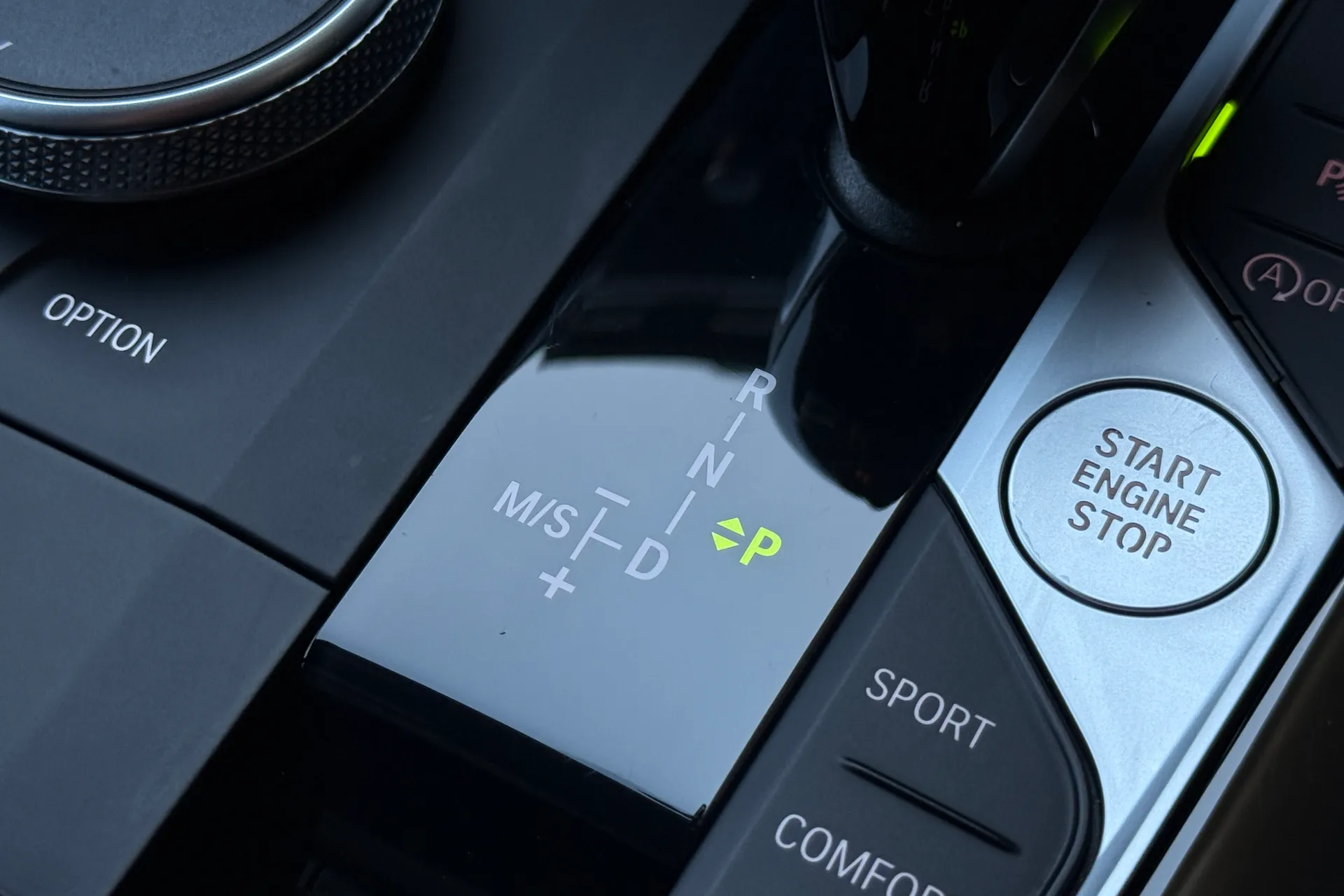 BMW 1 SERIES thumbnail image number 26