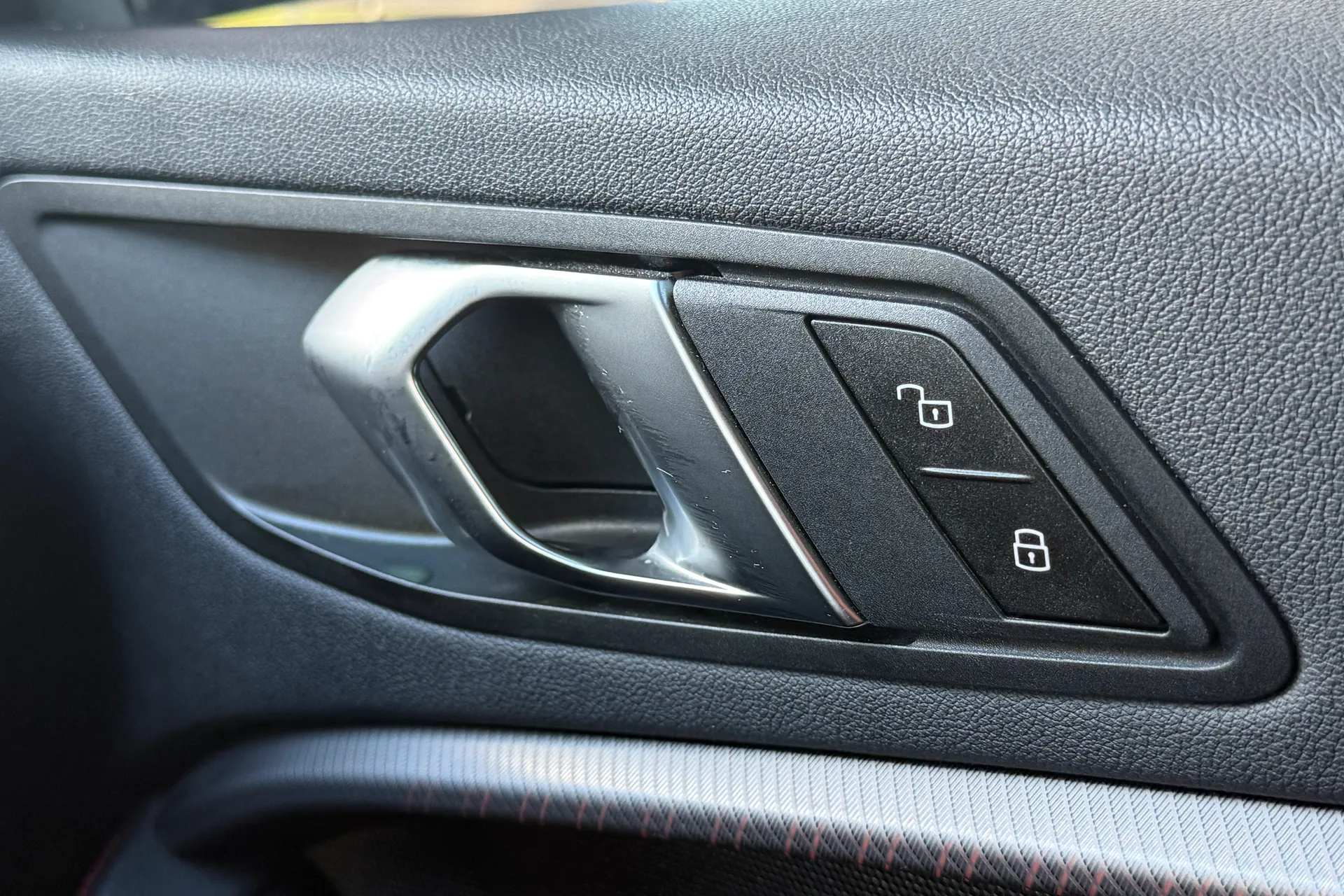 BMW 1 SERIES thumbnail image number 29