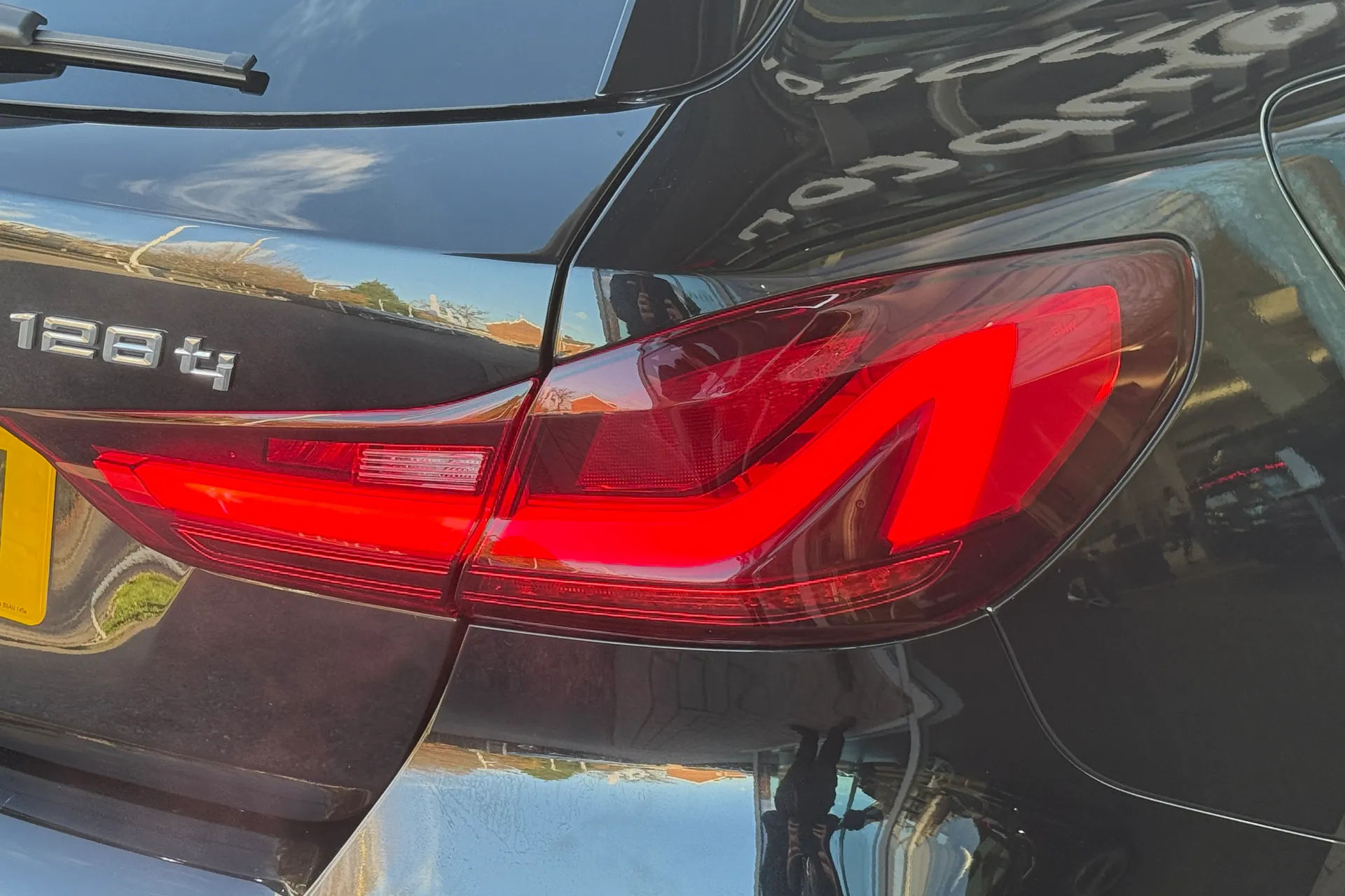 BMW 1 SERIES thumbnail image number 47