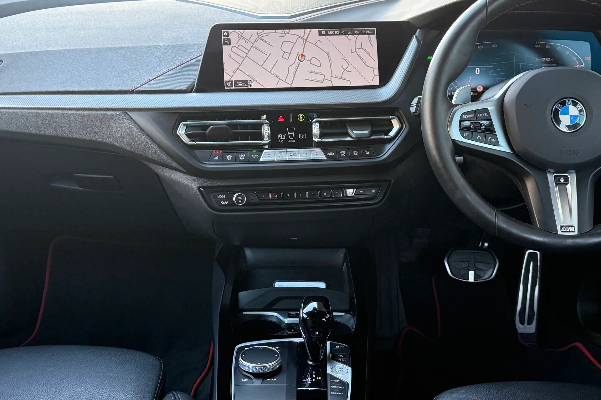 BMW 1 SERIES thumbnail image number 41