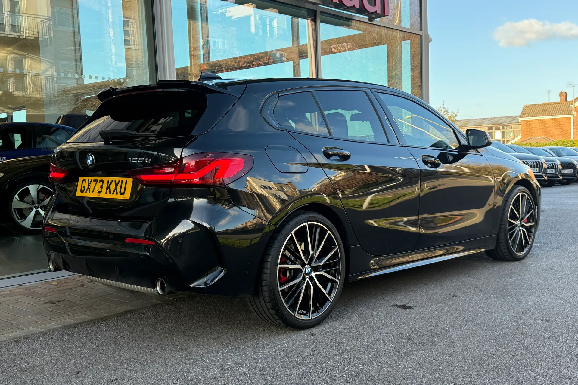 BMW 1 SERIES thumbnail image number 65