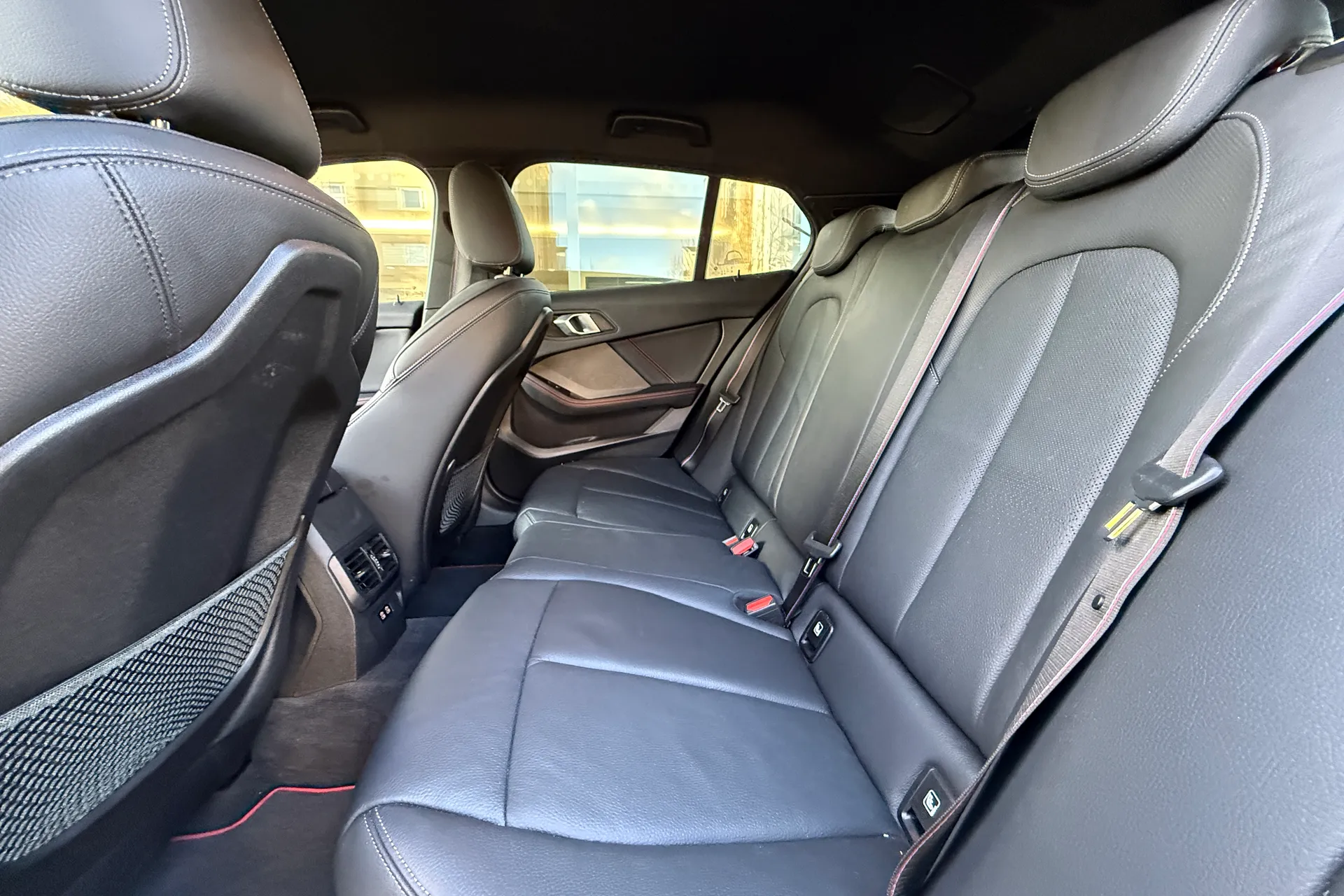 BMW 1 SERIES thumbnail image number 57