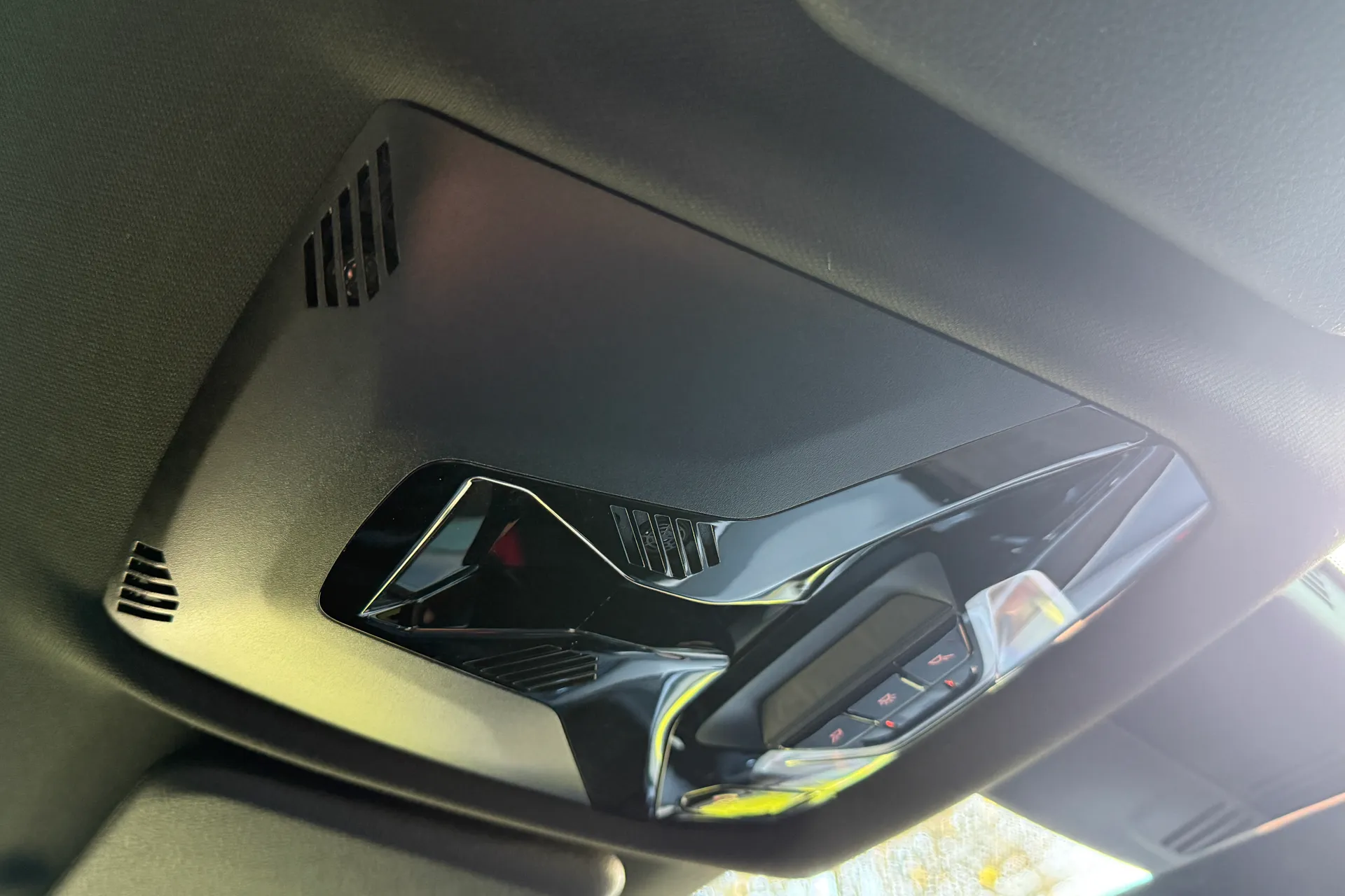 BMW 1 SERIES thumbnail image number 30