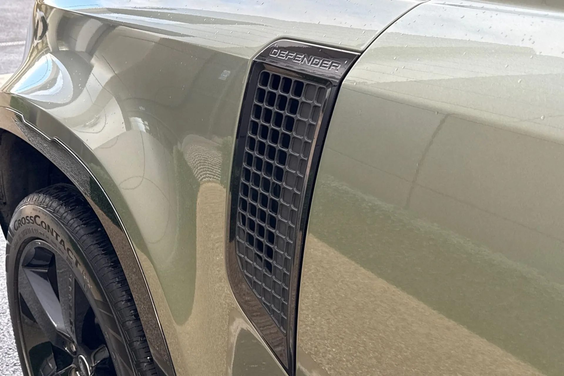 LAND ROVER DEFENDER thumbnail image number 29