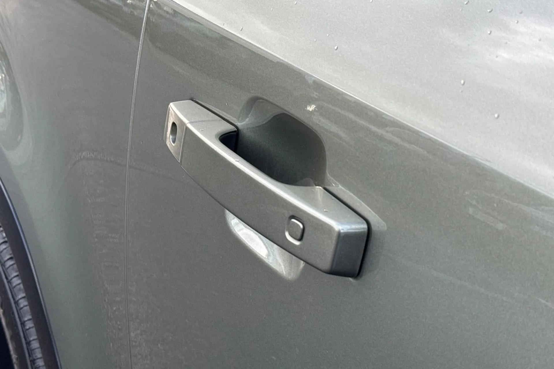 LAND ROVER DEFENDER thumbnail image number 24