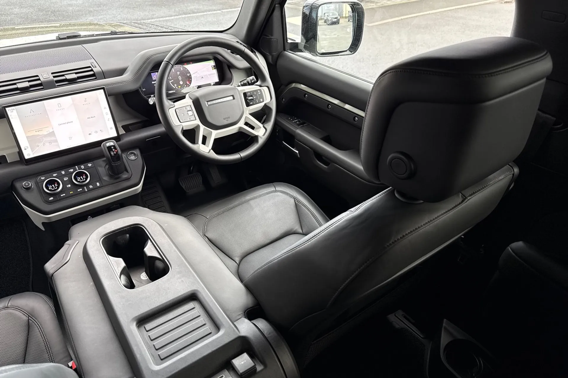 LAND ROVER DEFENDER thumbnail image number 42