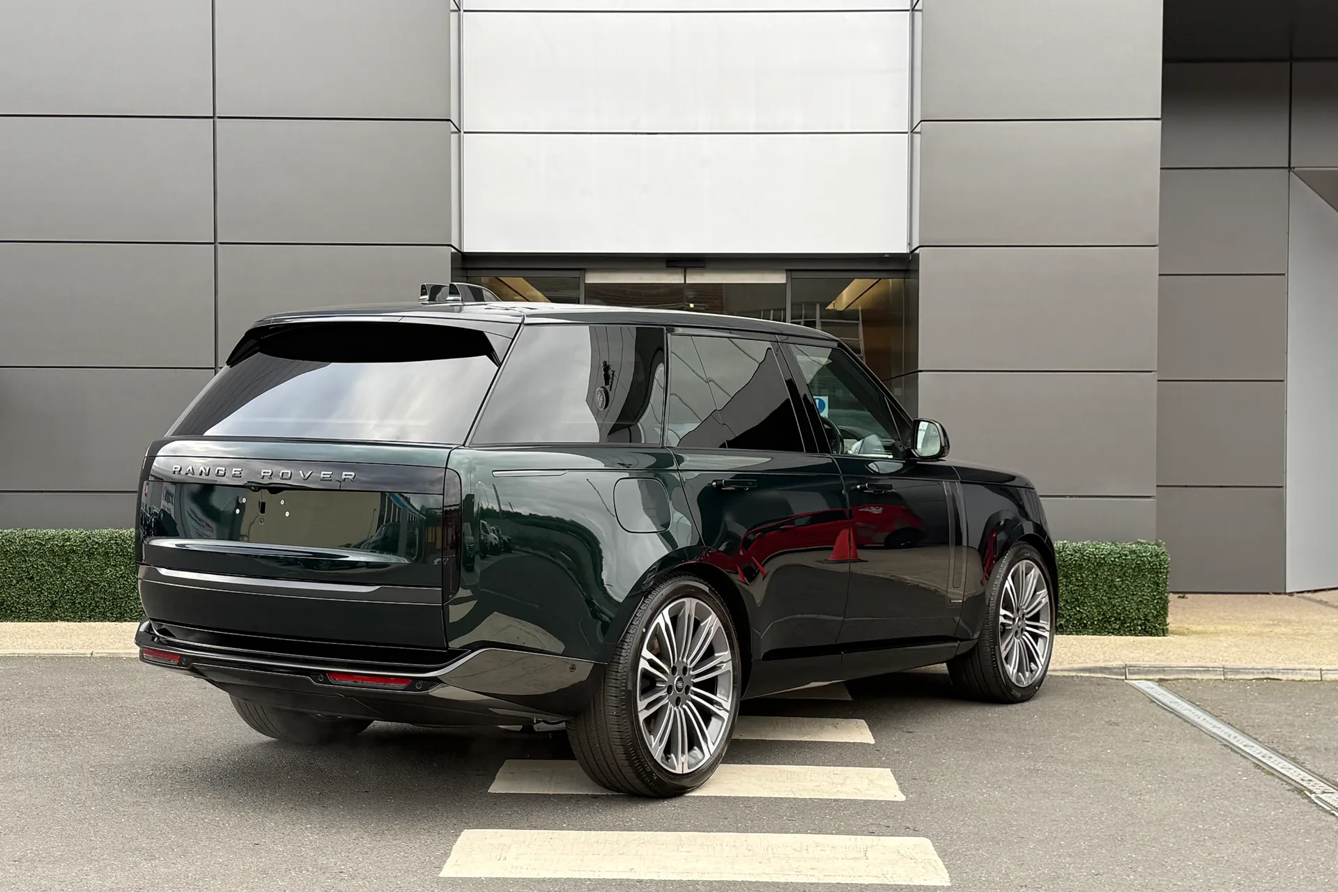 LAND ROVER RANGE ROVER thumbnail image number 19