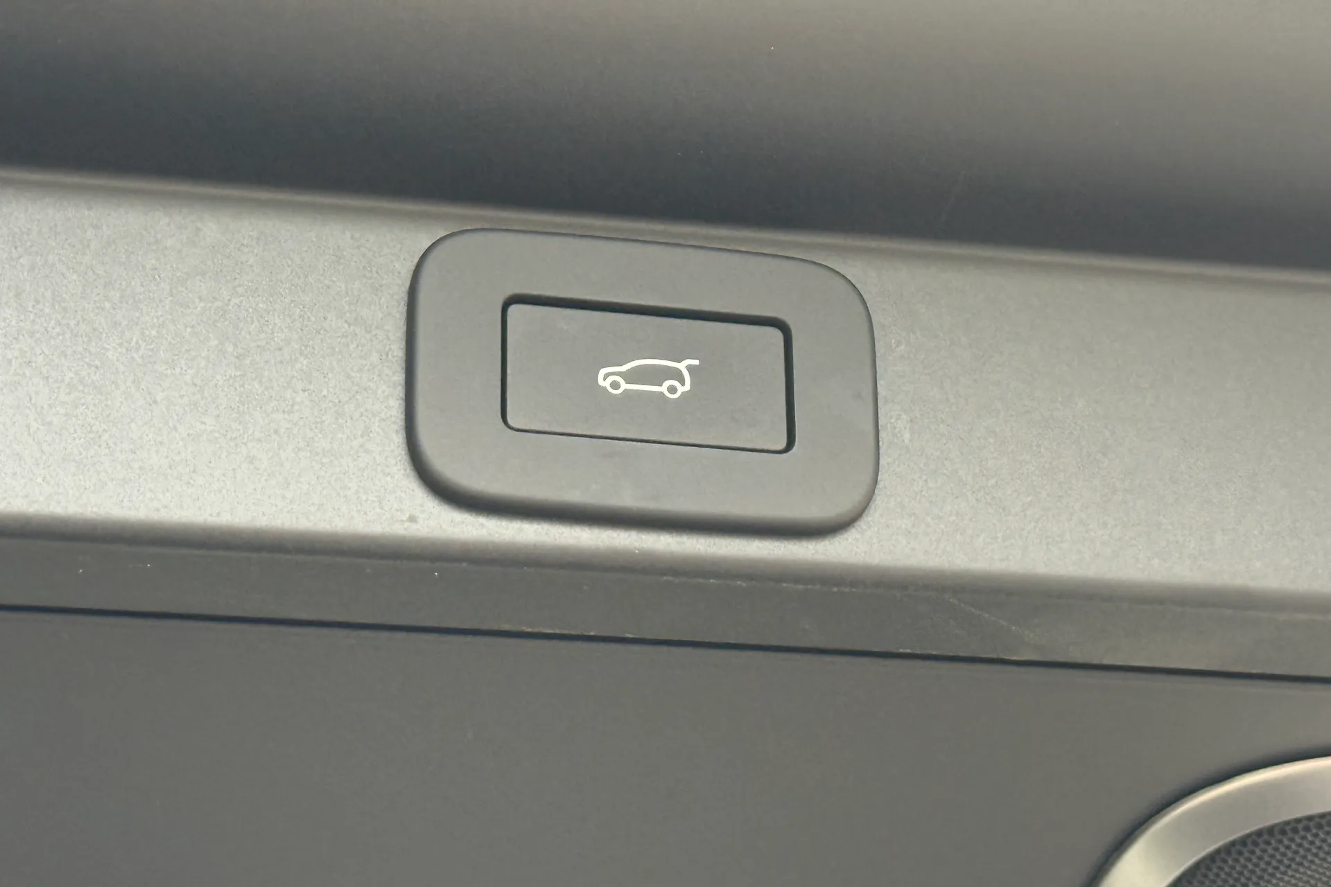 LAND ROVER RANGE ROVER thumbnail image number 69