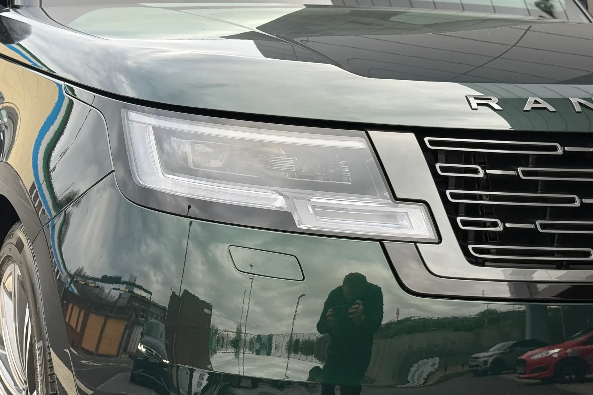 LAND ROVER RANGE ROVER thumbnail image number 24