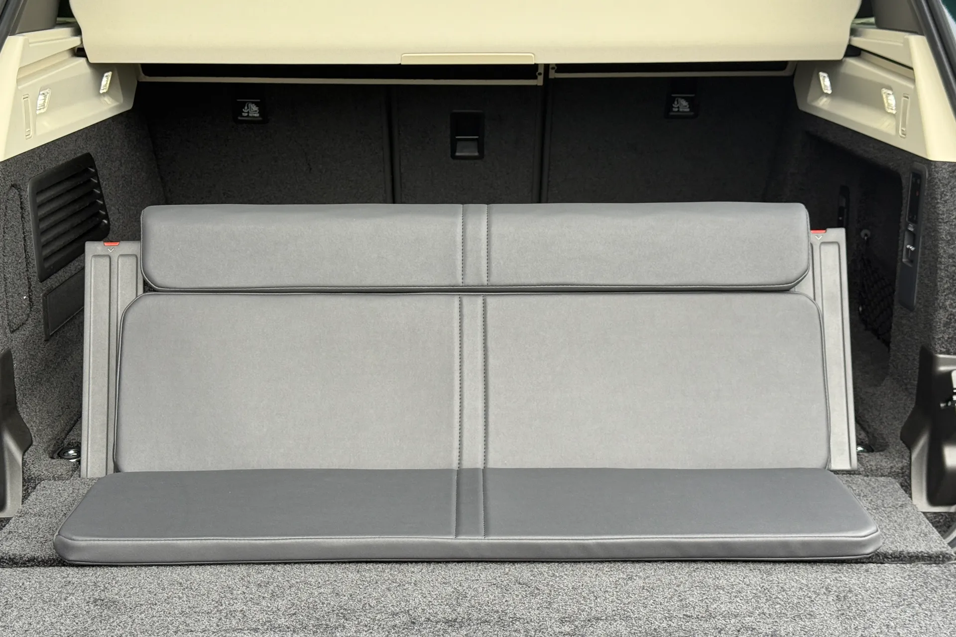 LAND ROVER RANGE ROVER thumbnail image number 72