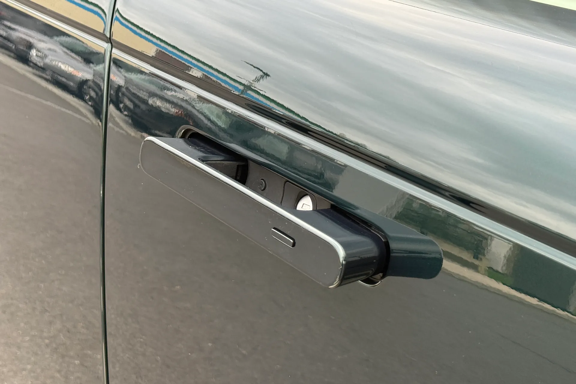 LAND ROVER RANGE ROVER thumbnail image number 40