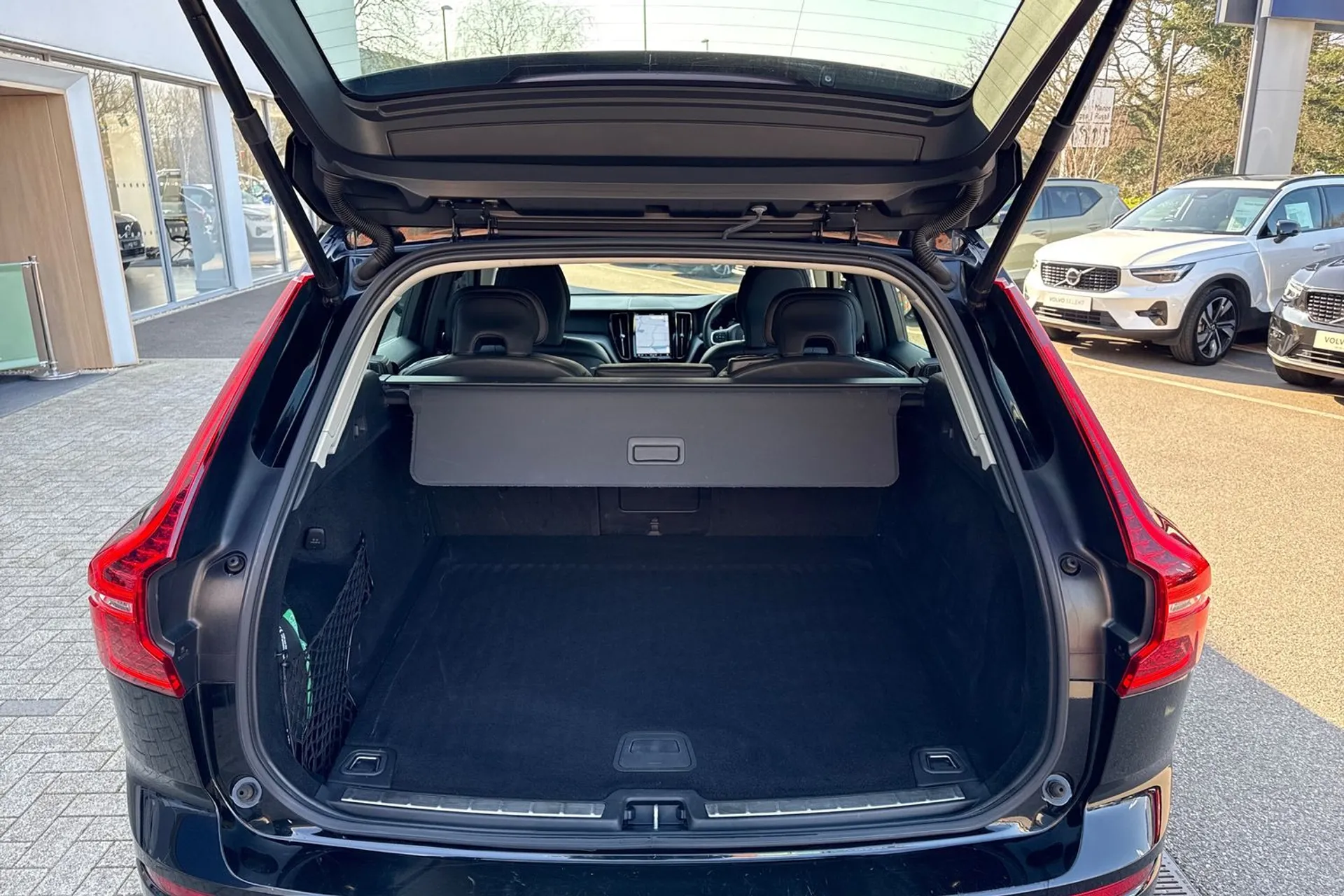 Volvo XC60 thumbnail image number 20