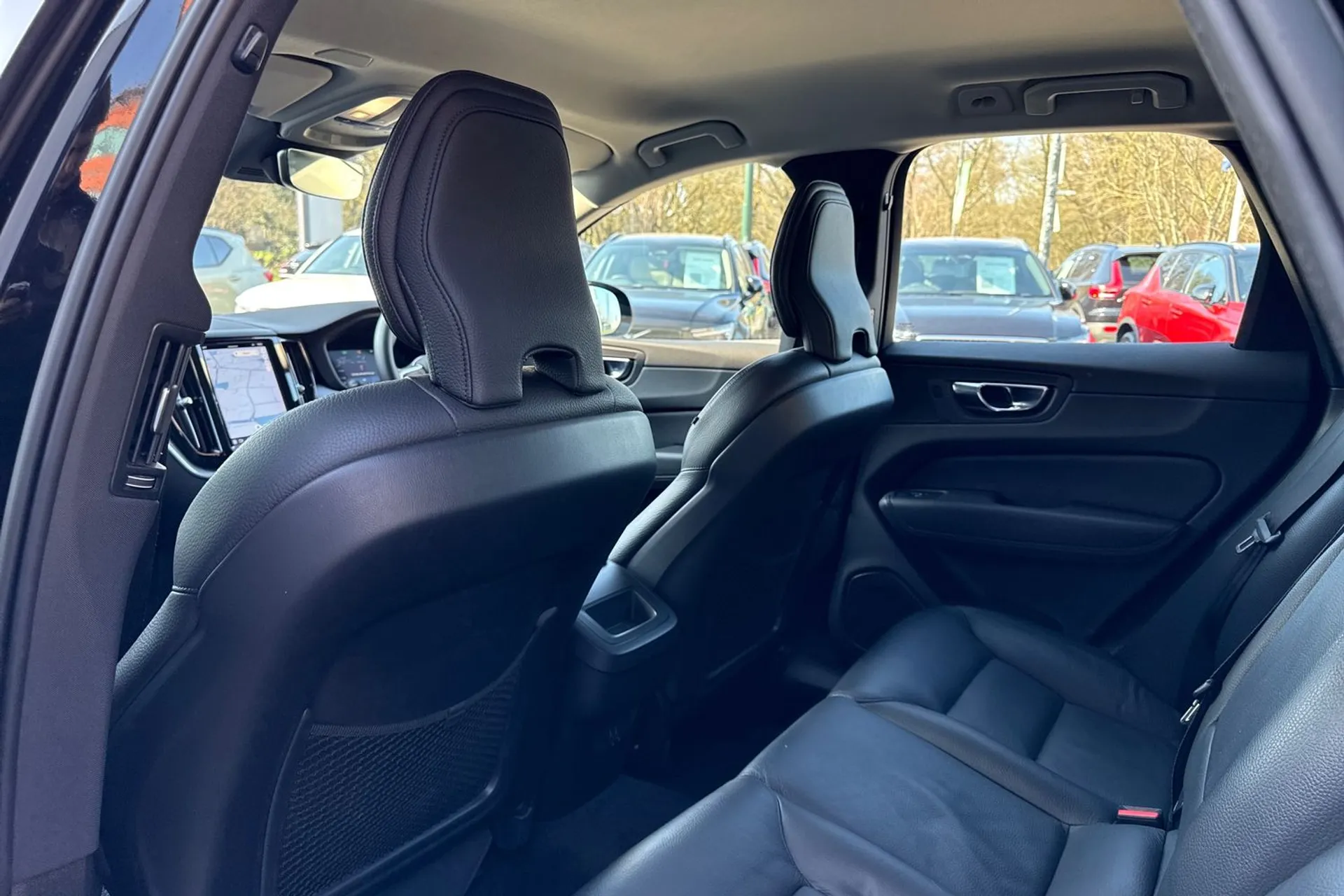 Volvo XC60 thumbnail image number 31