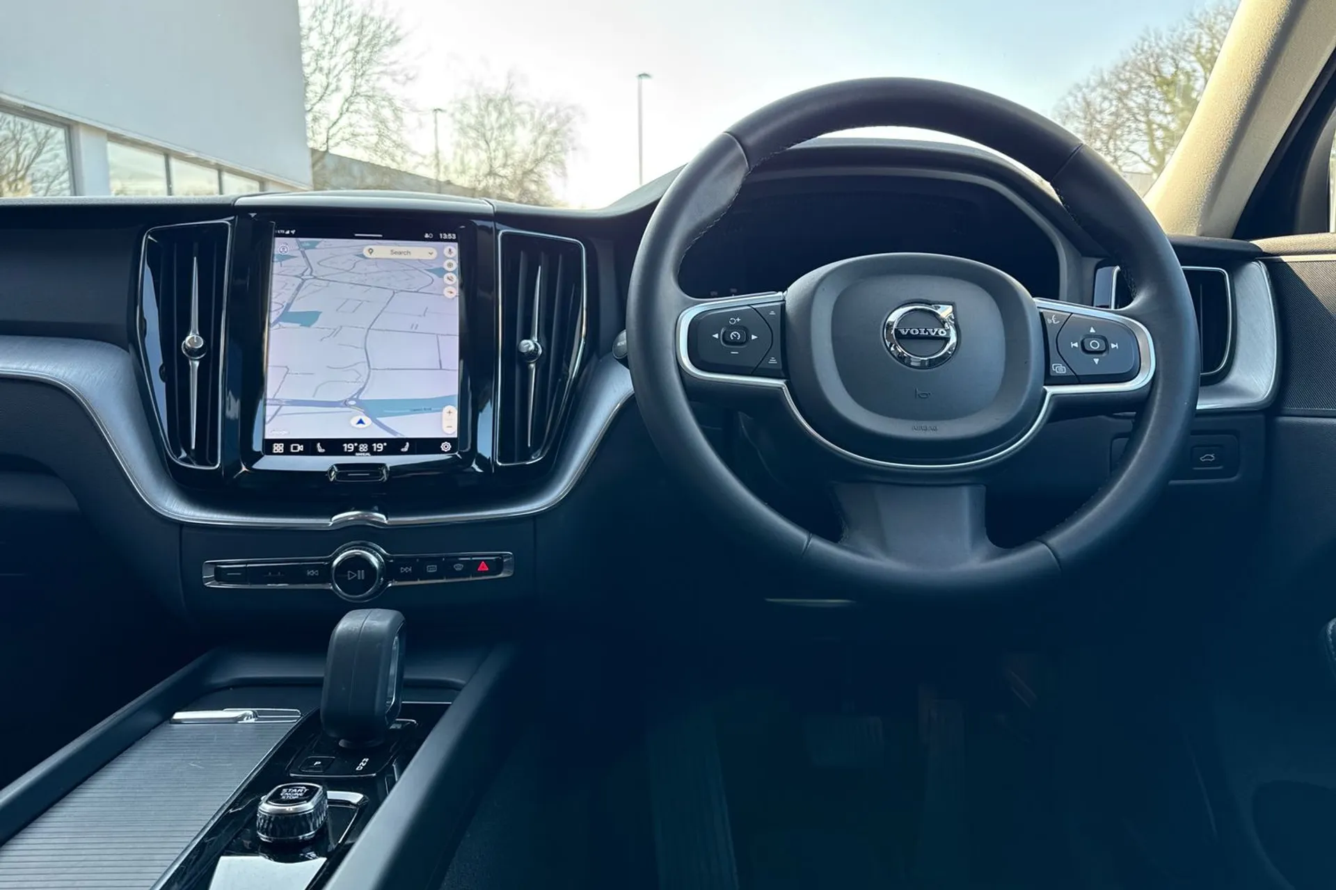 Volvo XC60 thumbnail image number 34