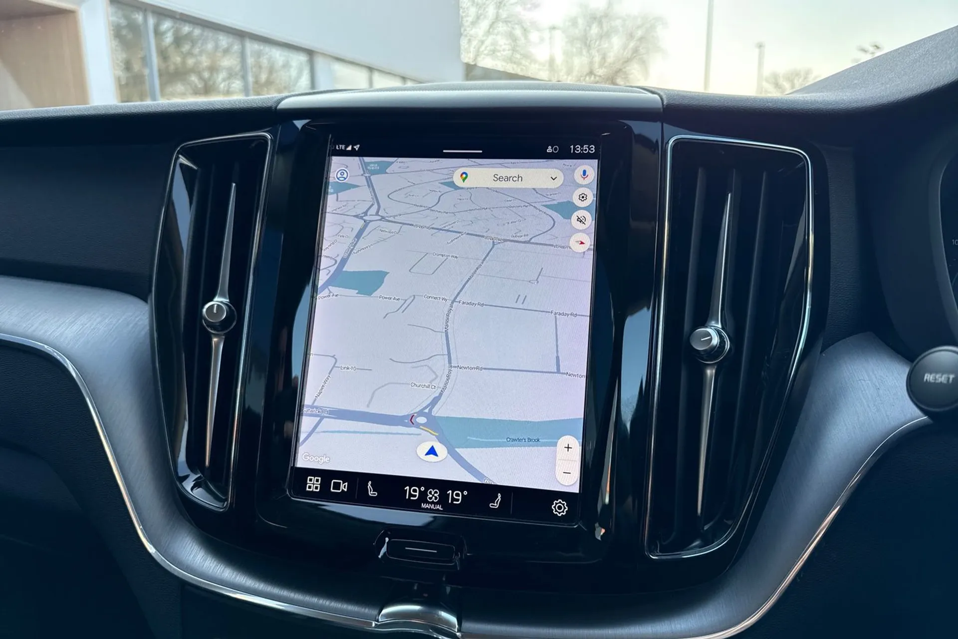 Volvo XC60 thumbnail image number 5