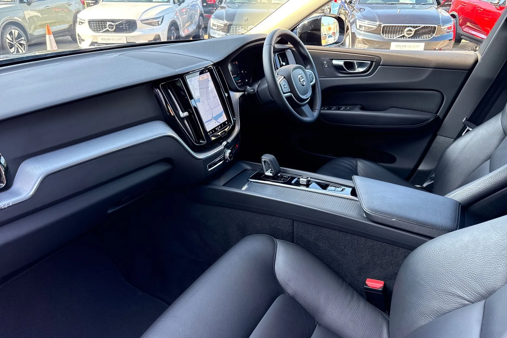 Volvo XC60 thumbnail image number 27