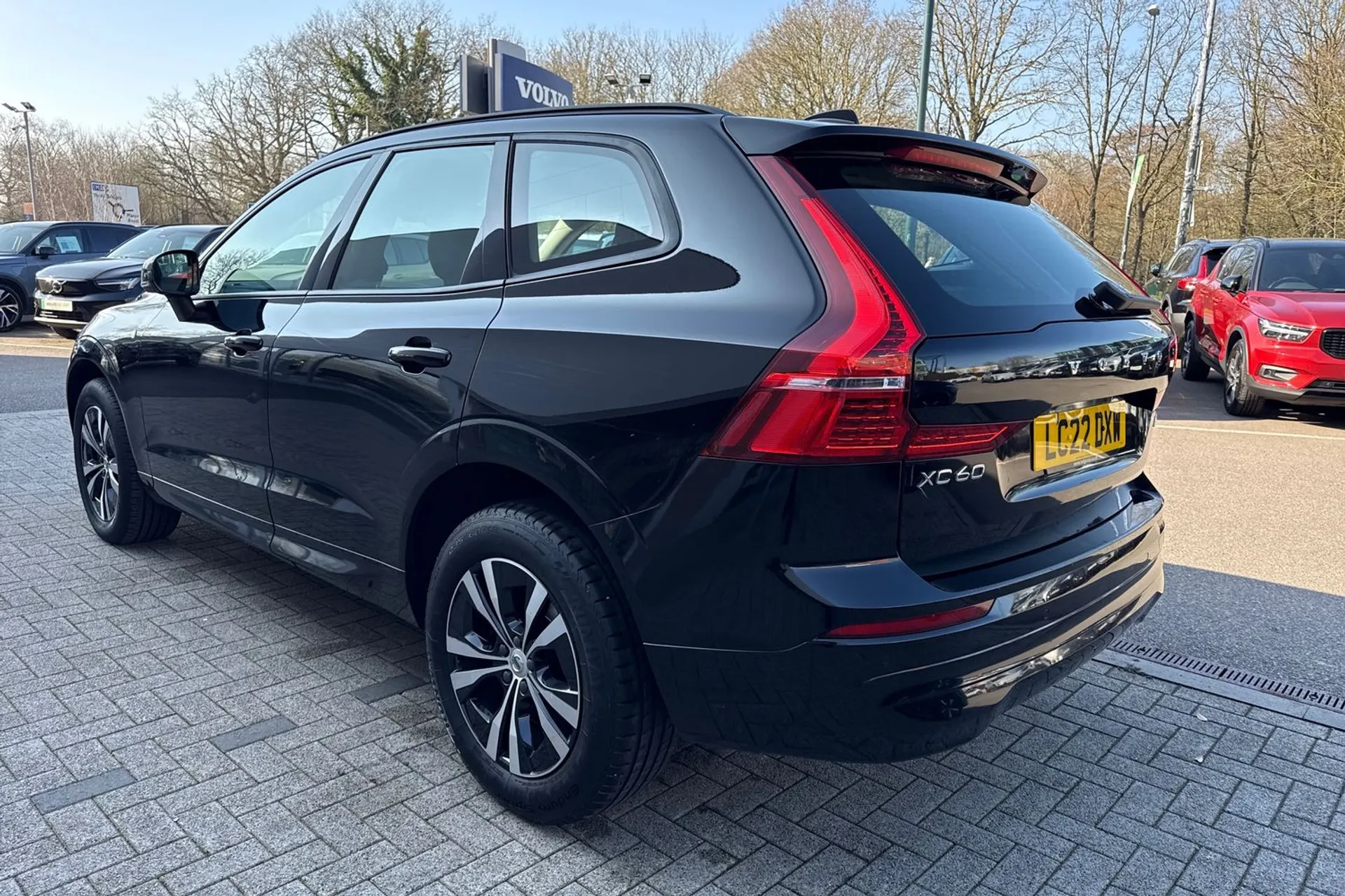 Volvo XC60 thumbnail image number 10