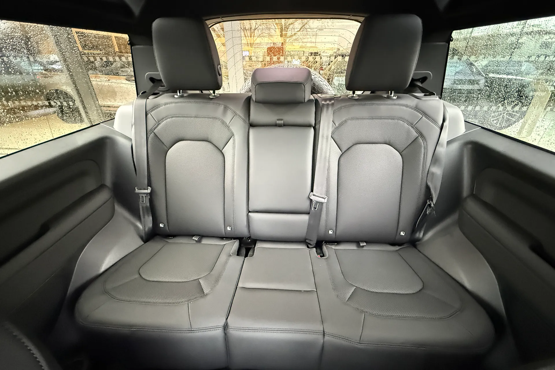 LAND ROVER DEFENDER thumbnail image number 11