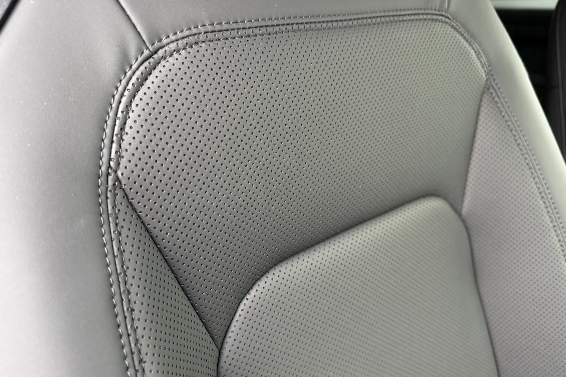 LAND ROVER DEFENDER thumbnail image number 29