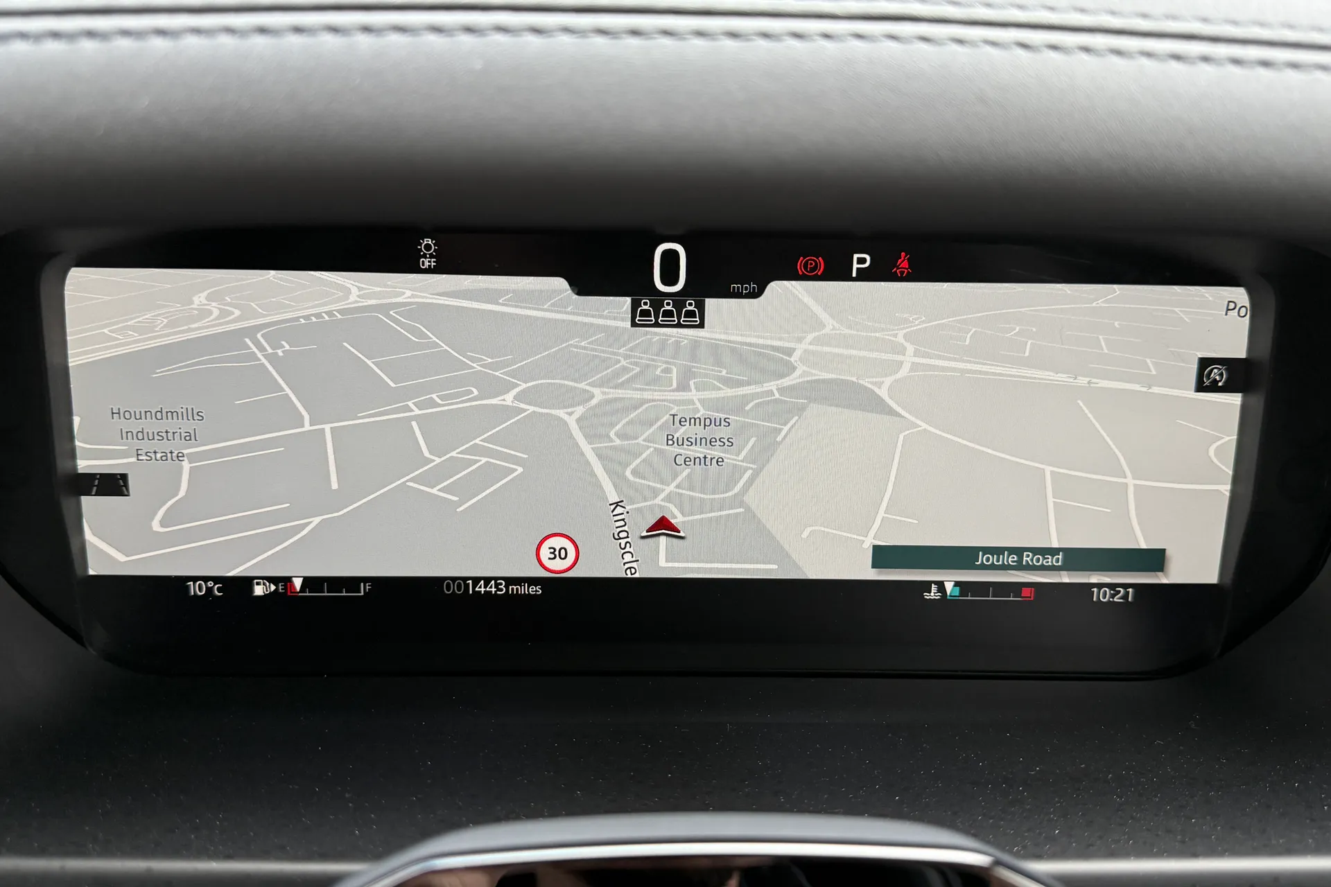 LAND ROVER DEFENDER thumbnail image number 20