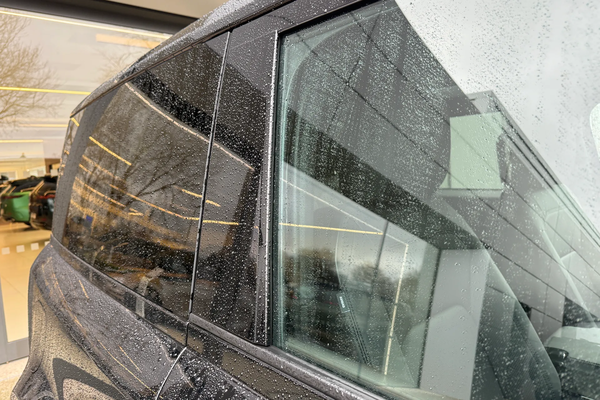 LAND ROVER DEFENDER thumbnail image number 21