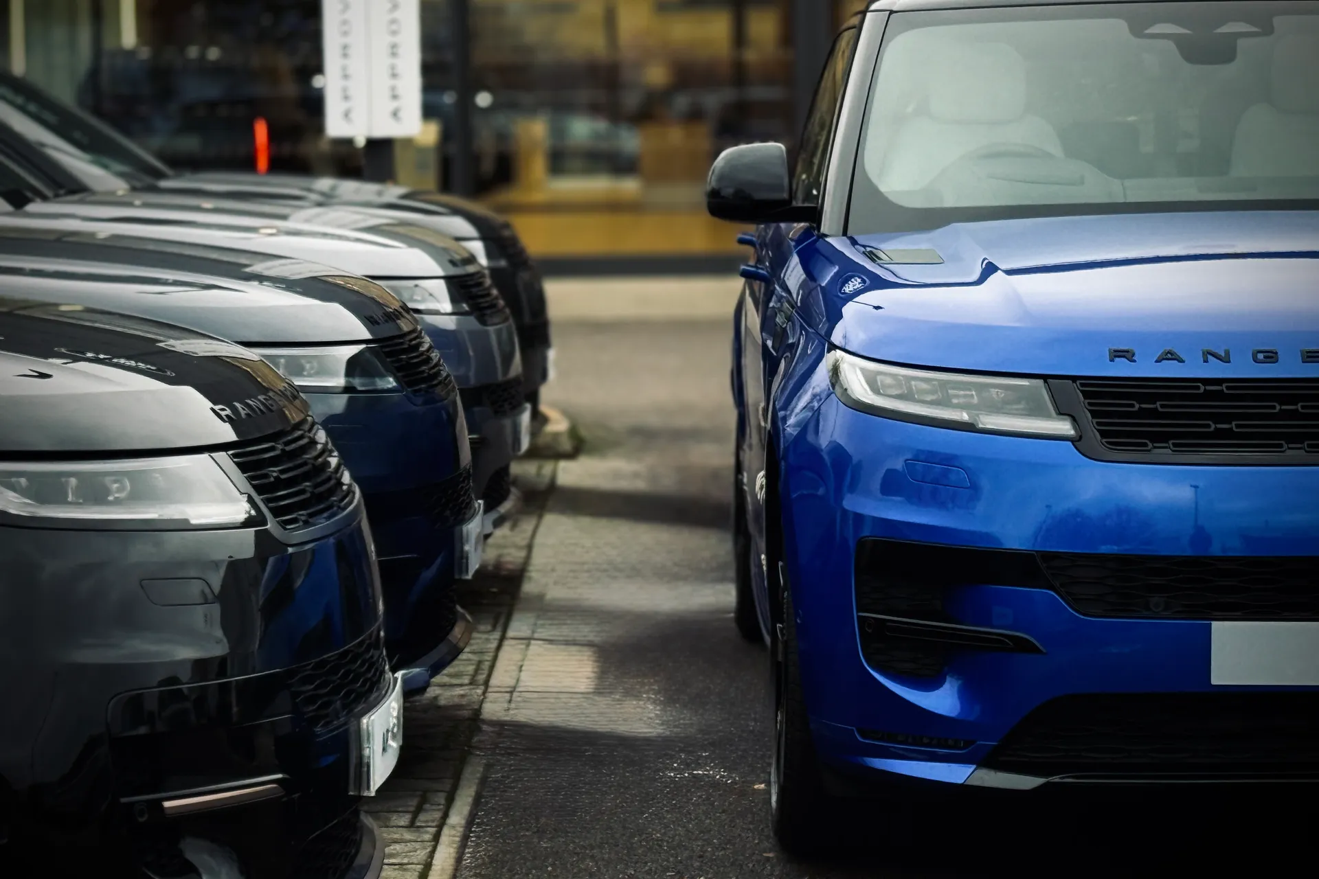 LAND ROVER RANGE ROVER SPORT thumbnail image number 23