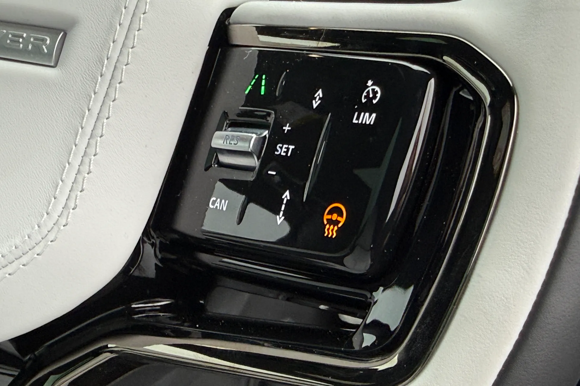 LAND ROVER RANGE ROVER SPORT thumbnail image number 60