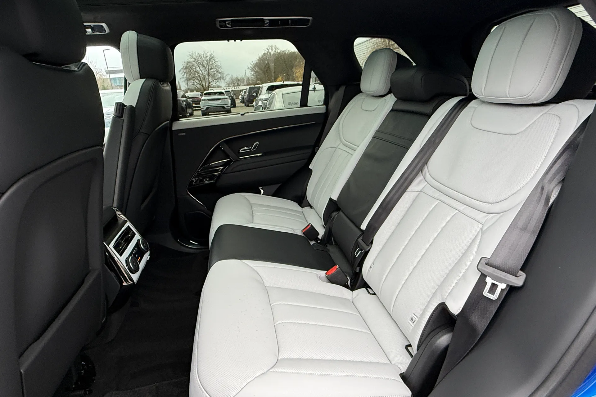 LAND ROVER RANGE ROVER SPORT thumbnail image number 58