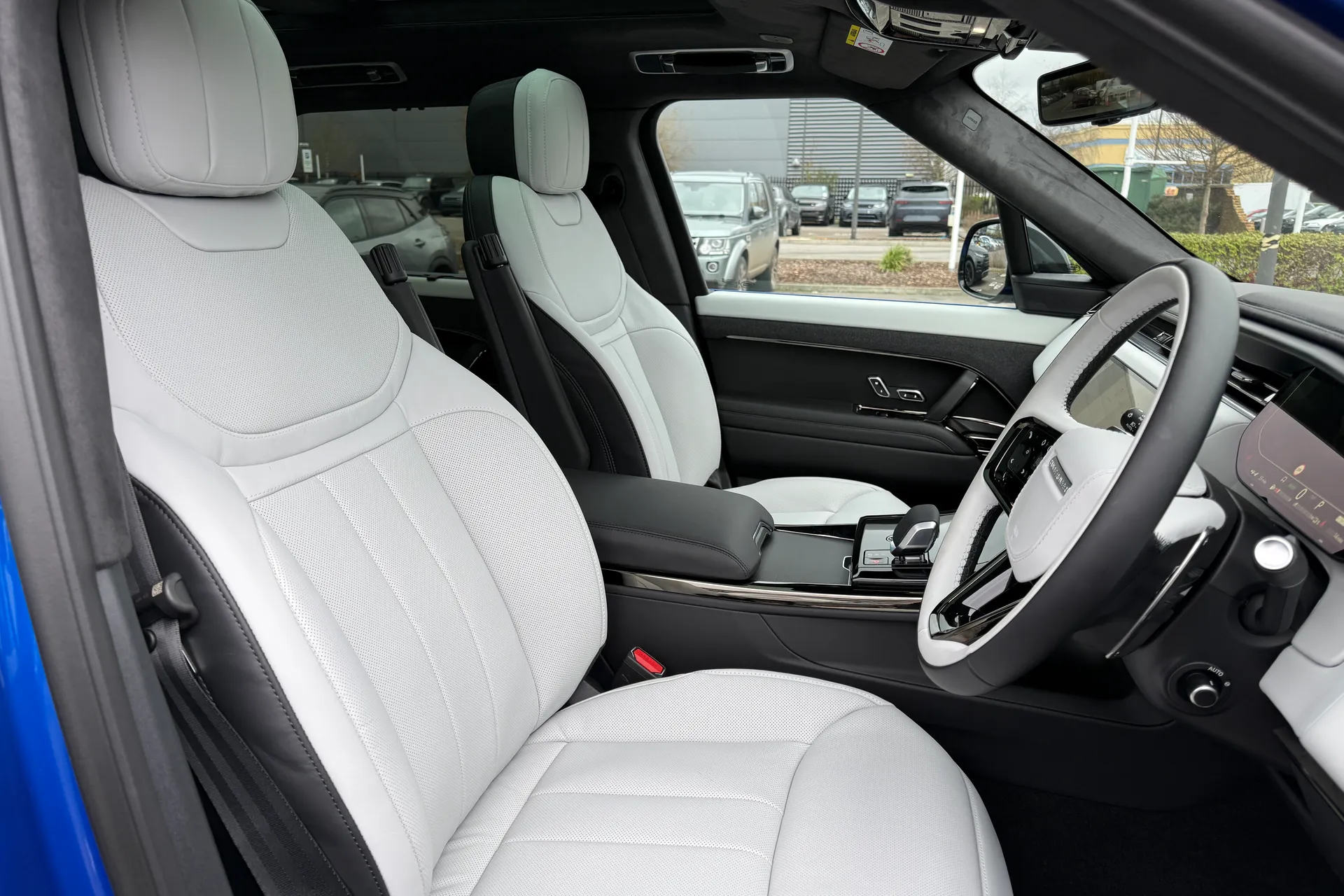 LAND ROVER RANGE ROVER SPORT thumbnail image number 52