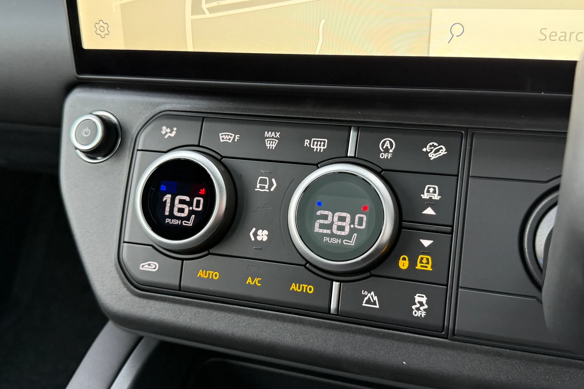 LAND ROVER Defender 90 thumbnail image number 53