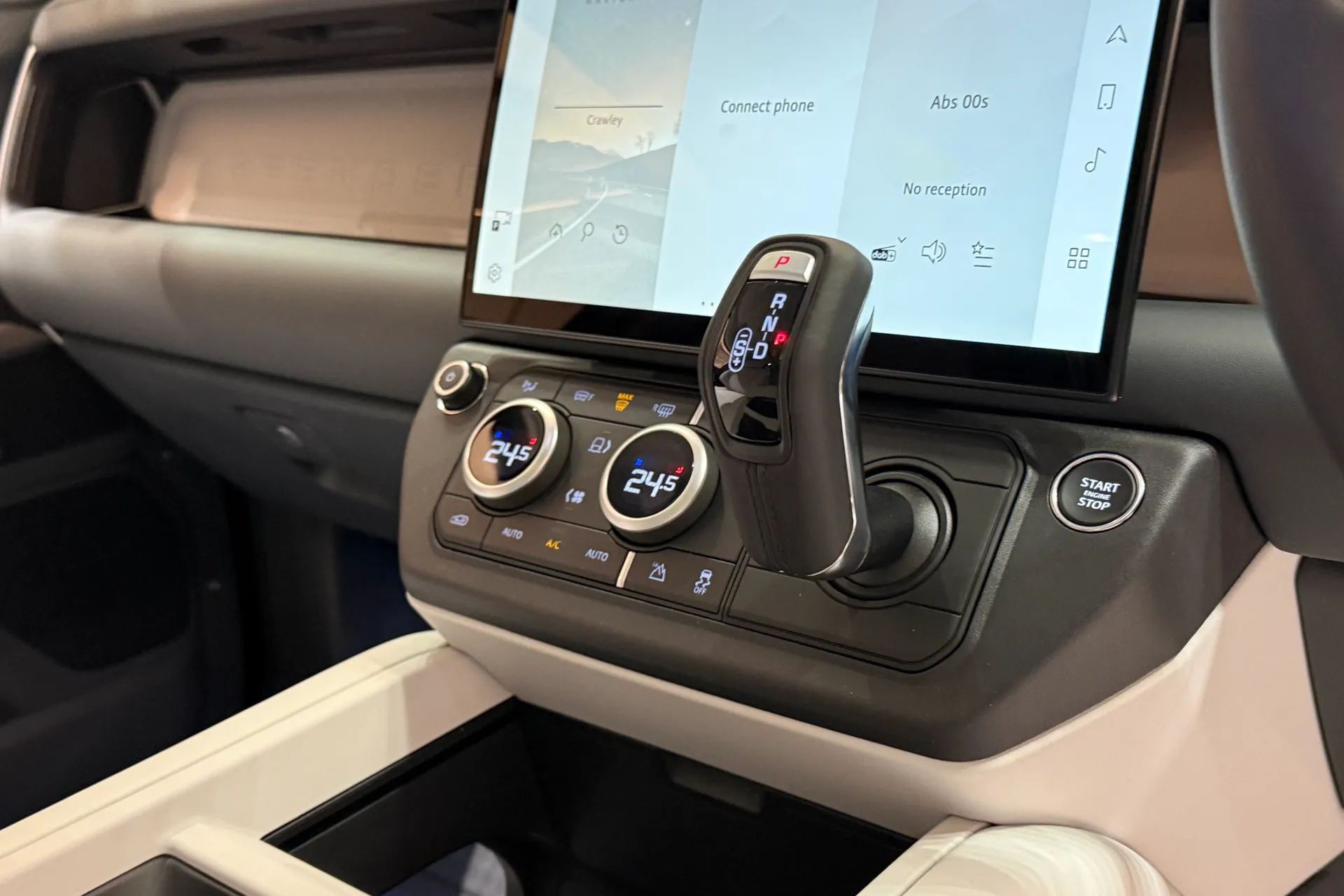 LAND ROVER Defender 90 thumbnail image number 18