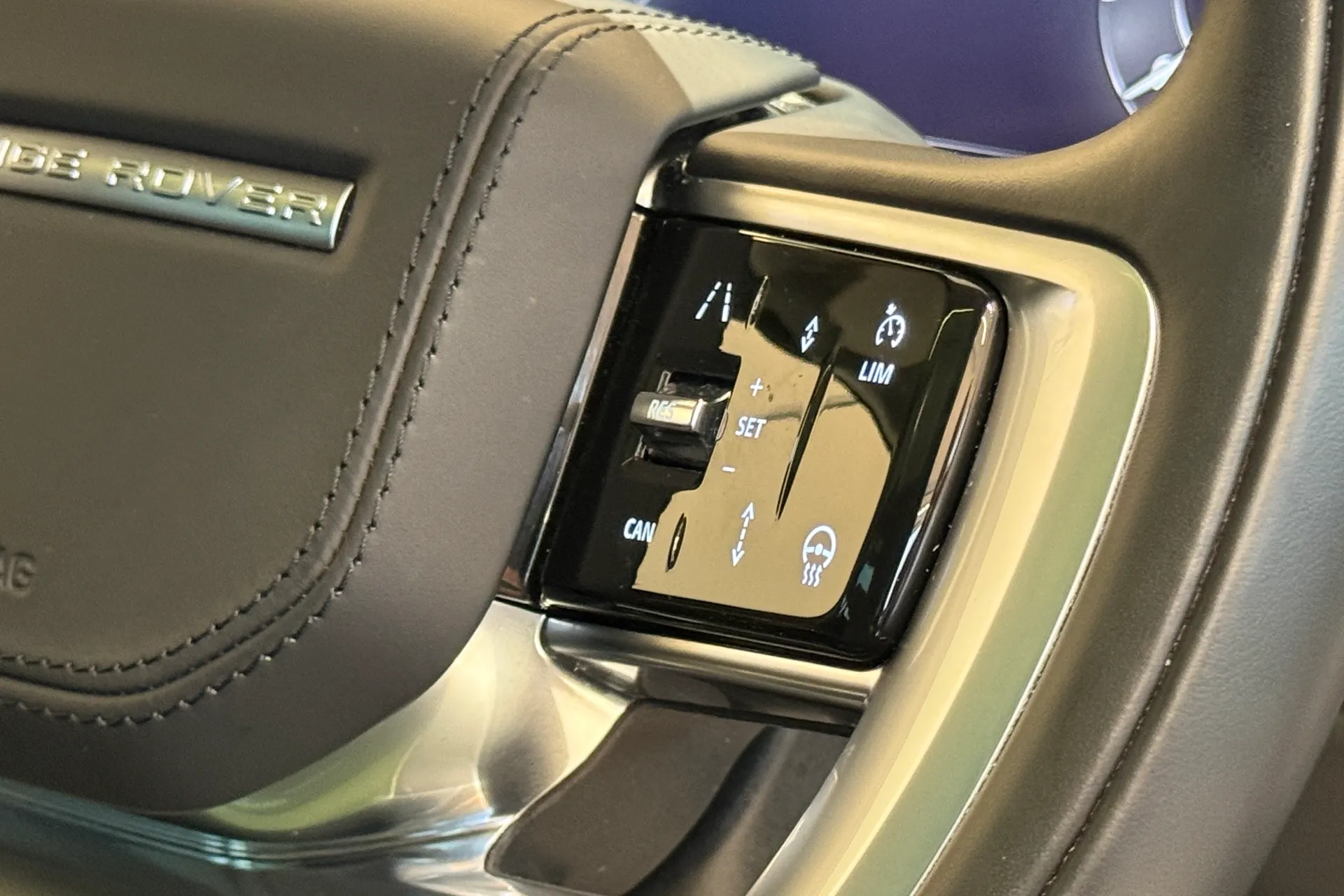 LAND ROVER RANGE ROVER thumbnail image number 55