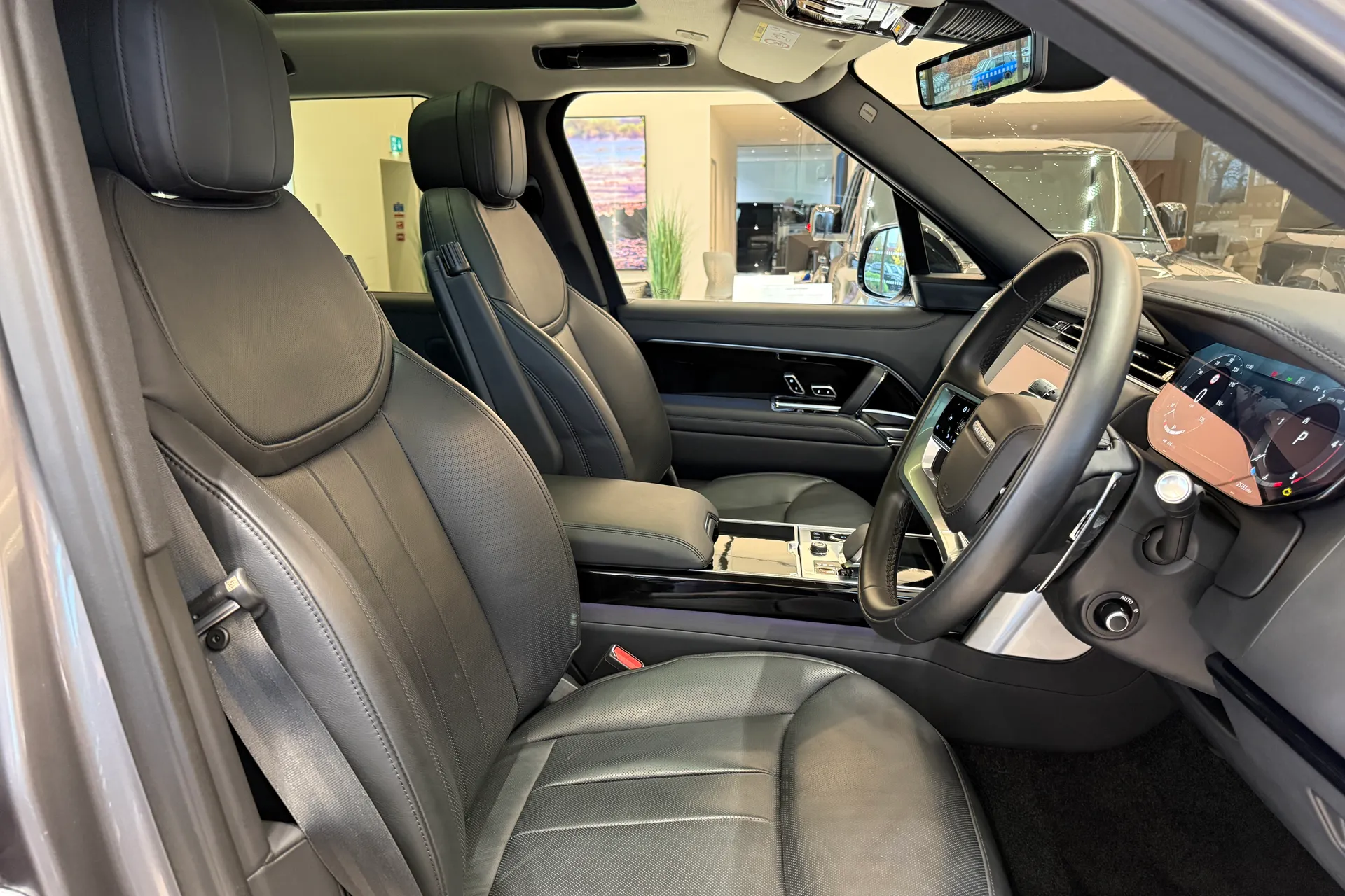 LAND ROVER RANGE ROVER thumbnail image number 47