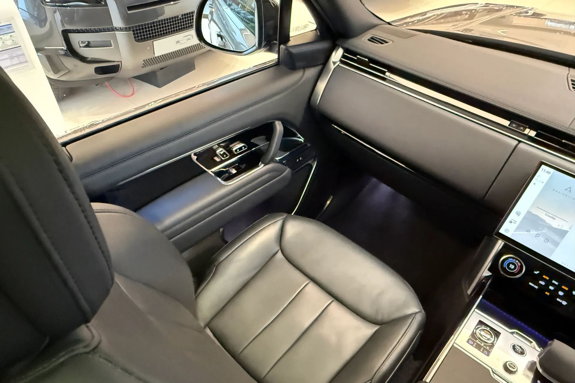 LAND ROVER RANGE ROVER thumbnail image number 29